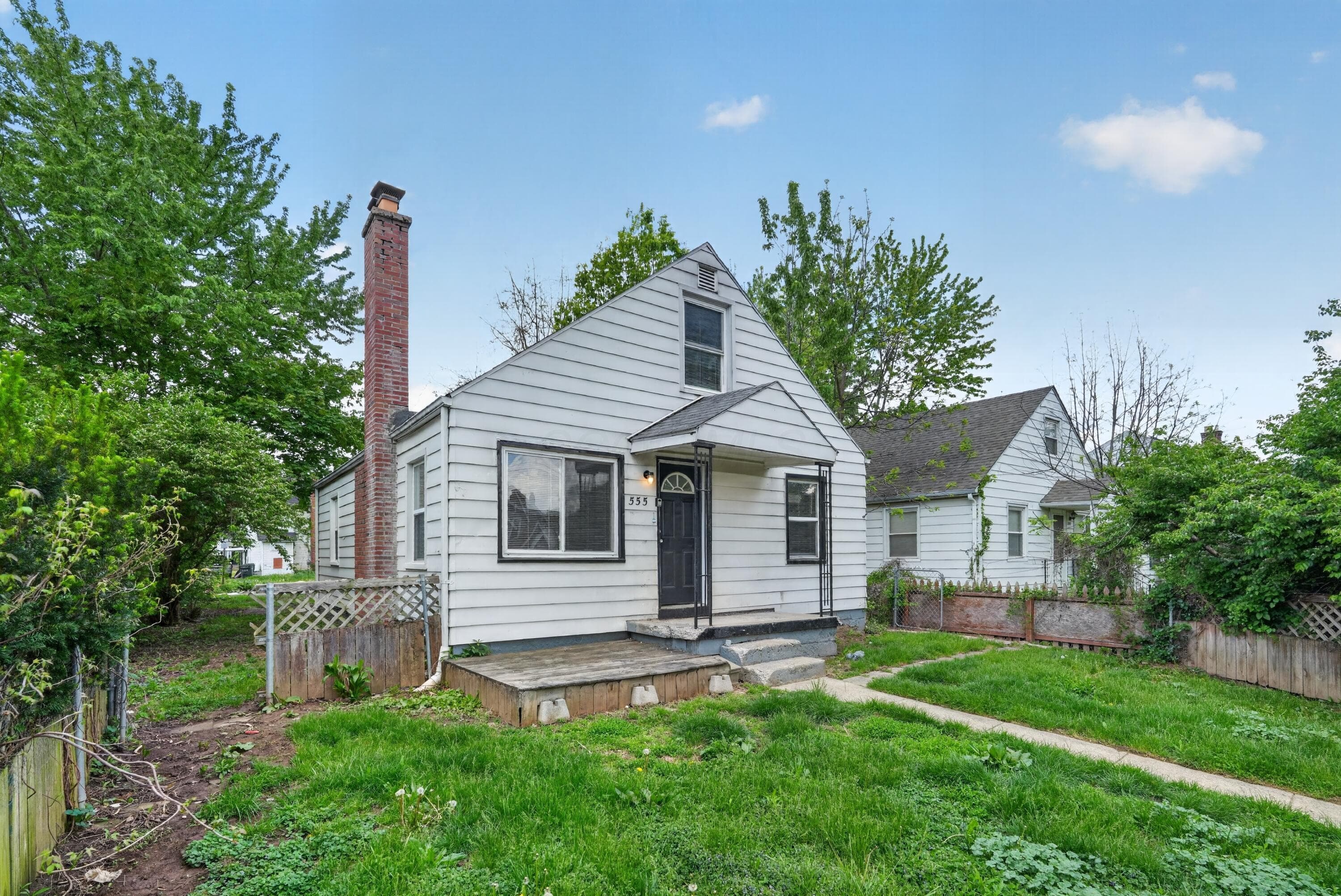 555 Clark Avenue