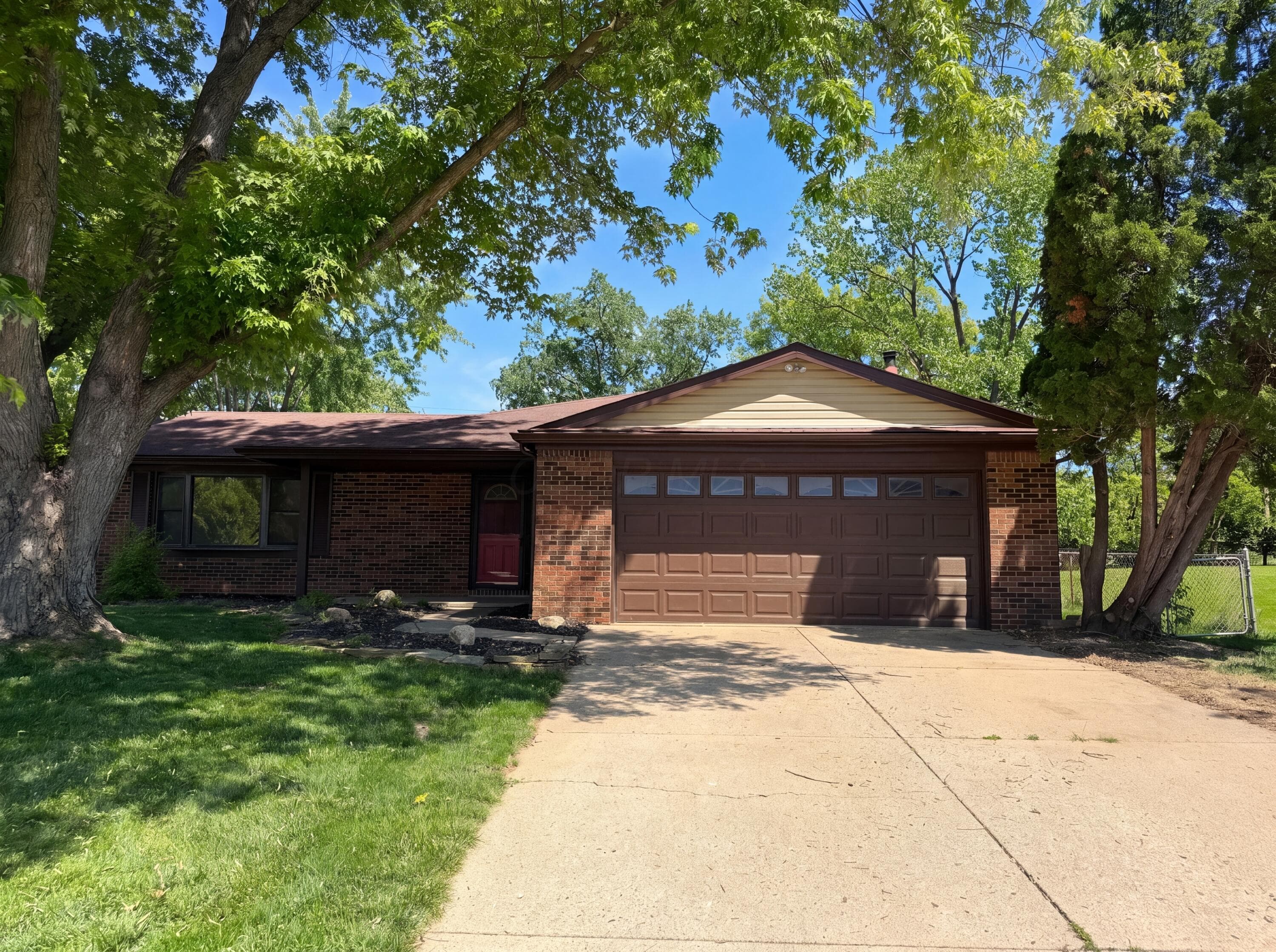 712 Fleetrun Avenue