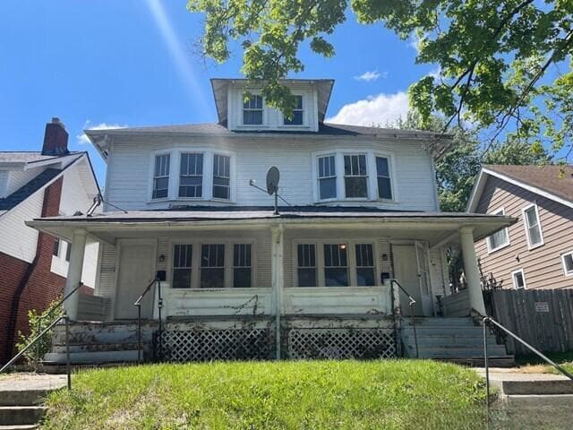1175 Oakwood Avenue — photo 1 of 20