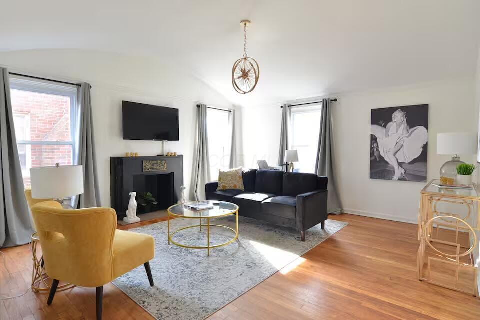 1672 Westwood Avenue — photo 1 of 59