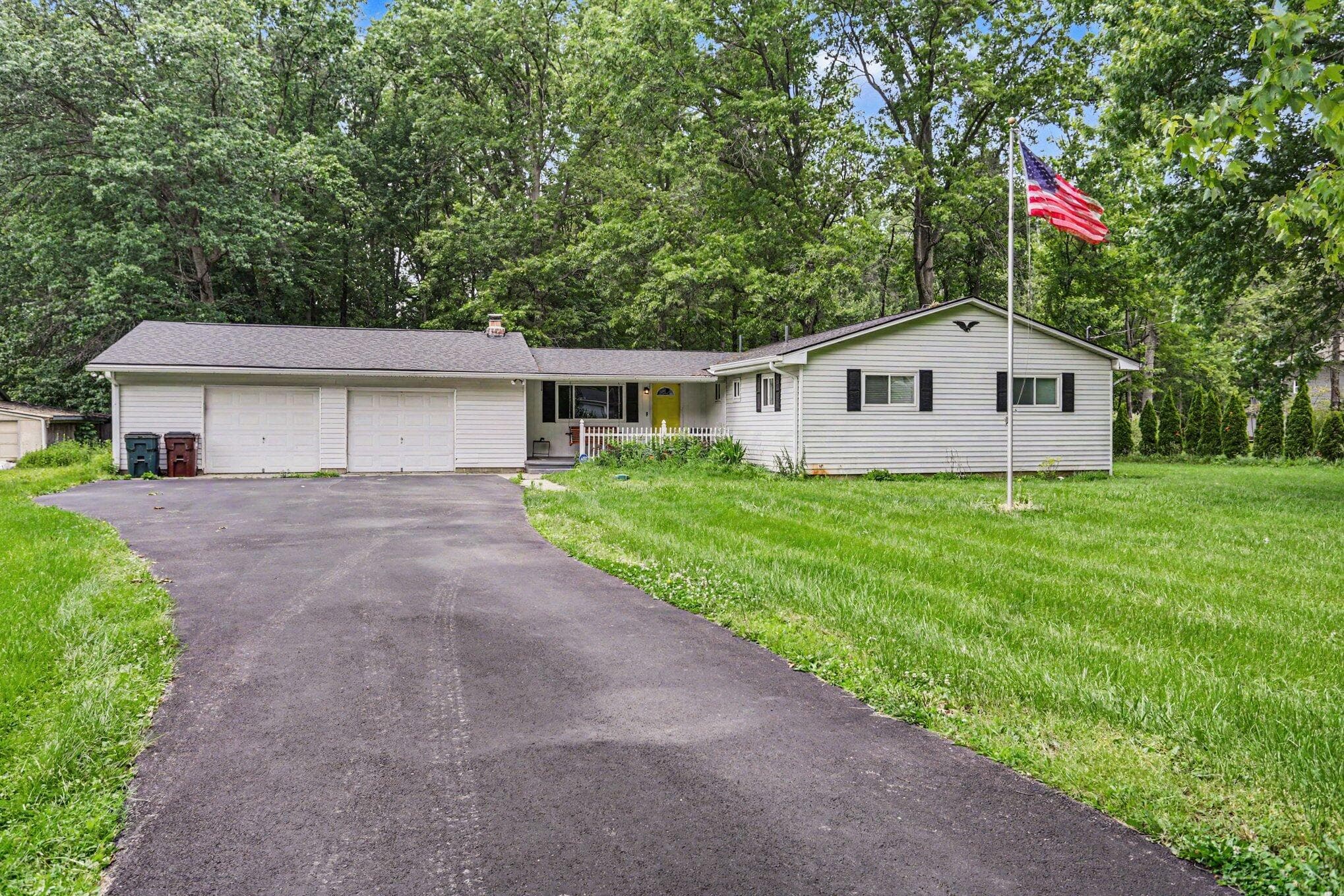 4905 Babbitt Road