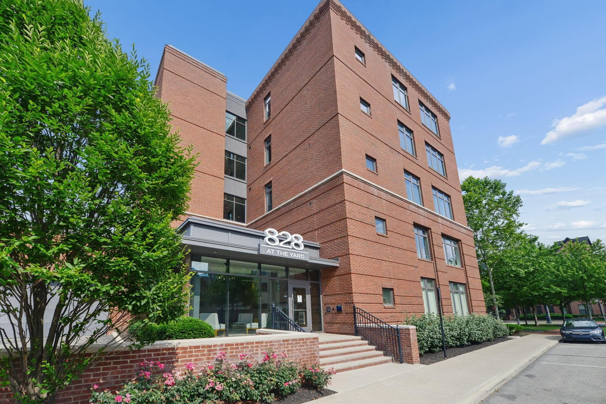 828 Bobcat Avenue
