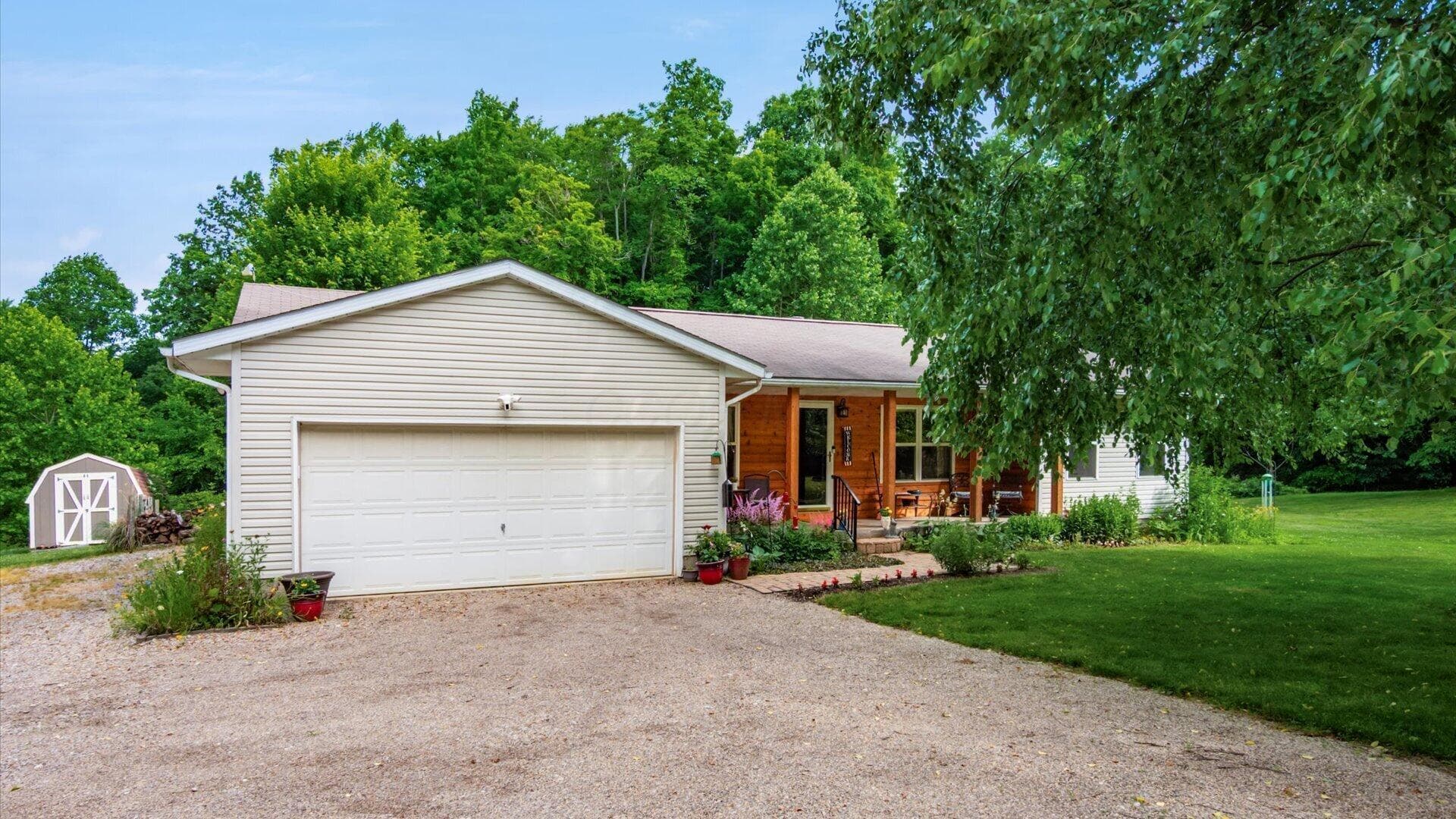 9250 Township Road 169 — photo 1 of 59