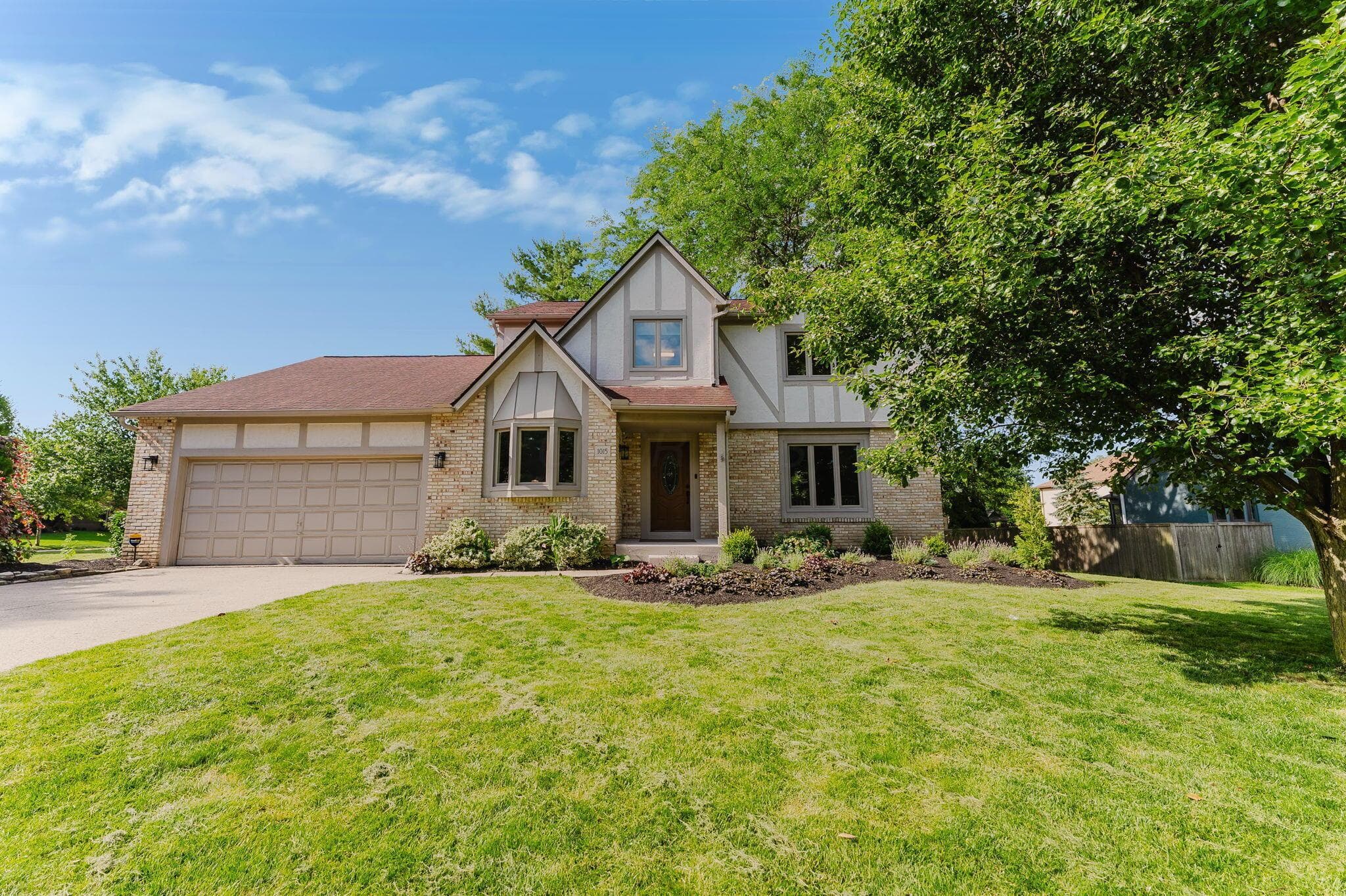 1015 Pine View Road