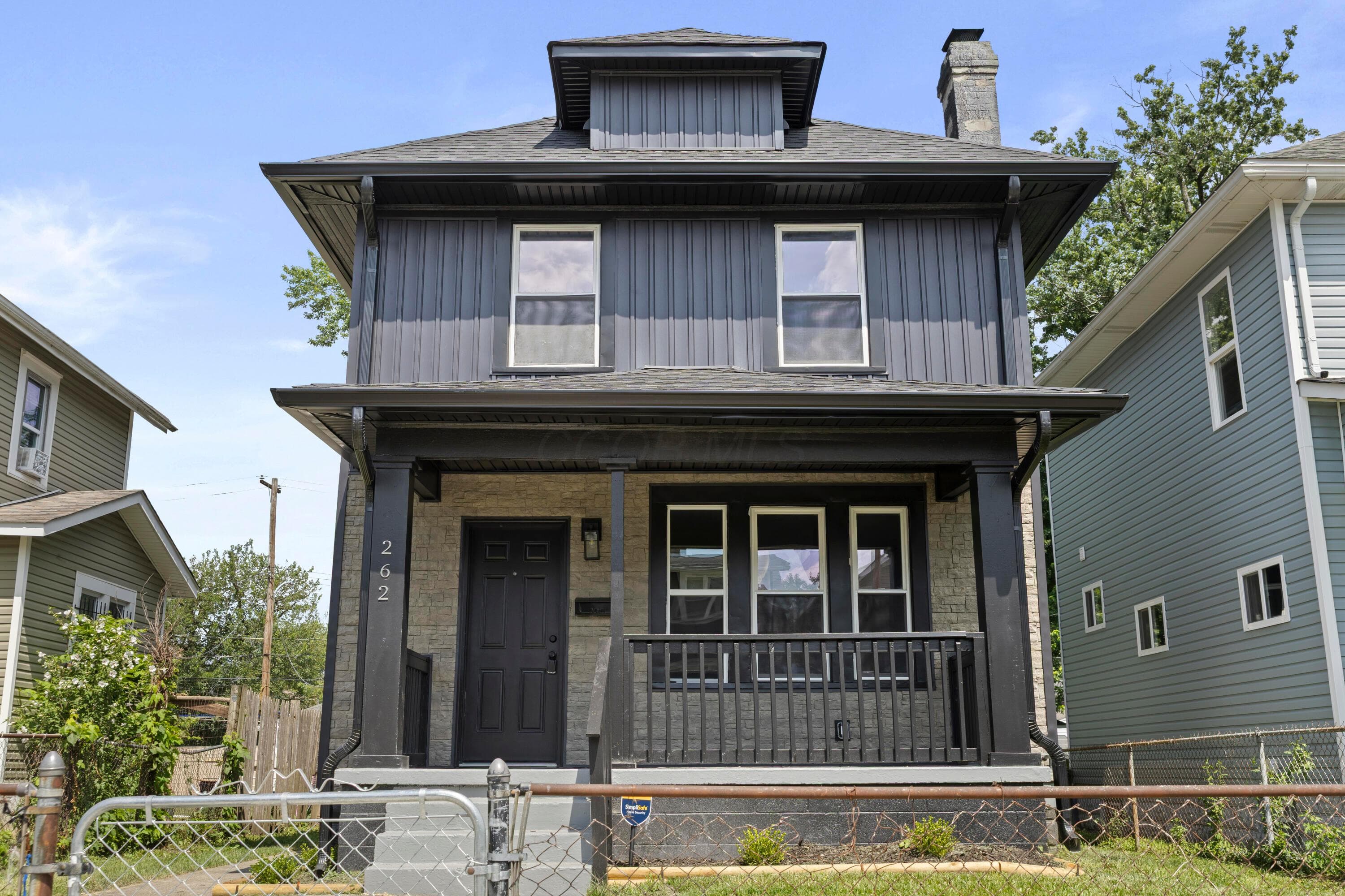 262 Richardson Avenue