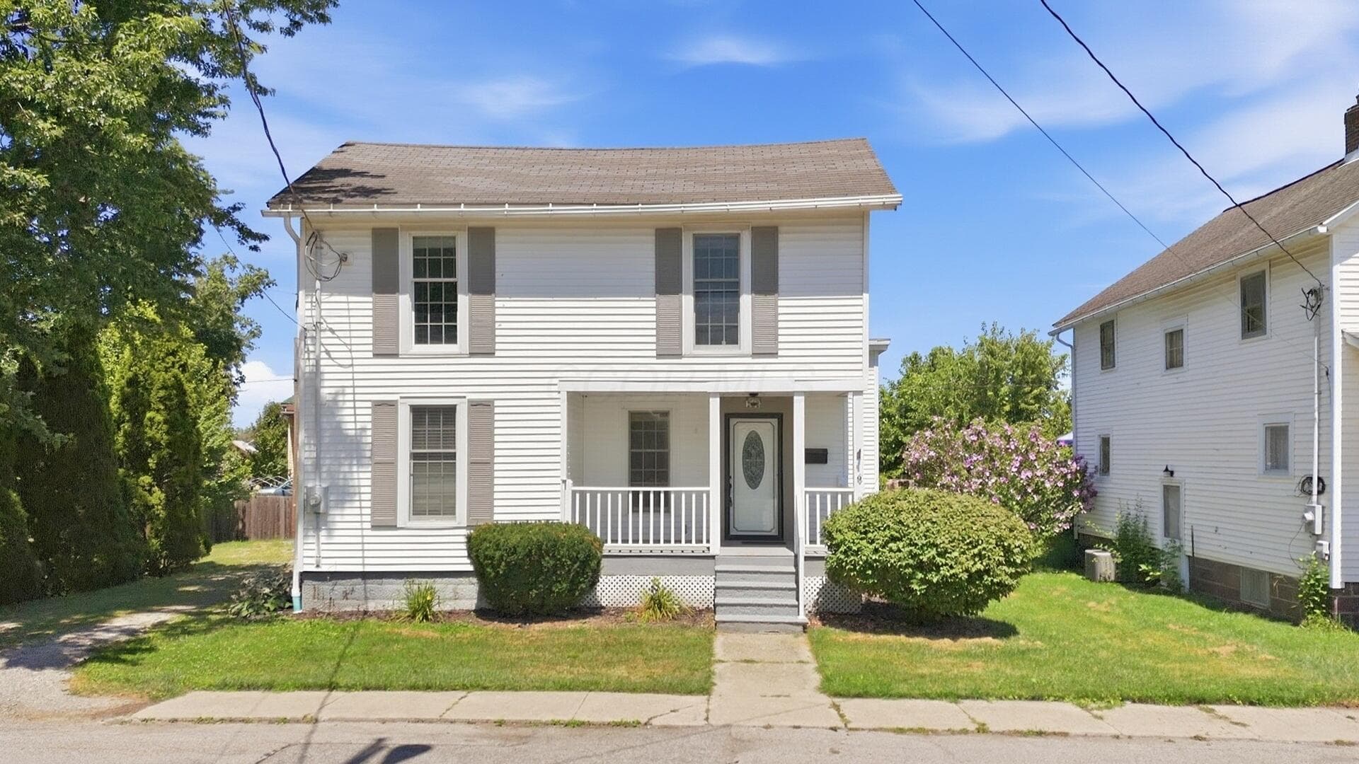 220 Diamond Street