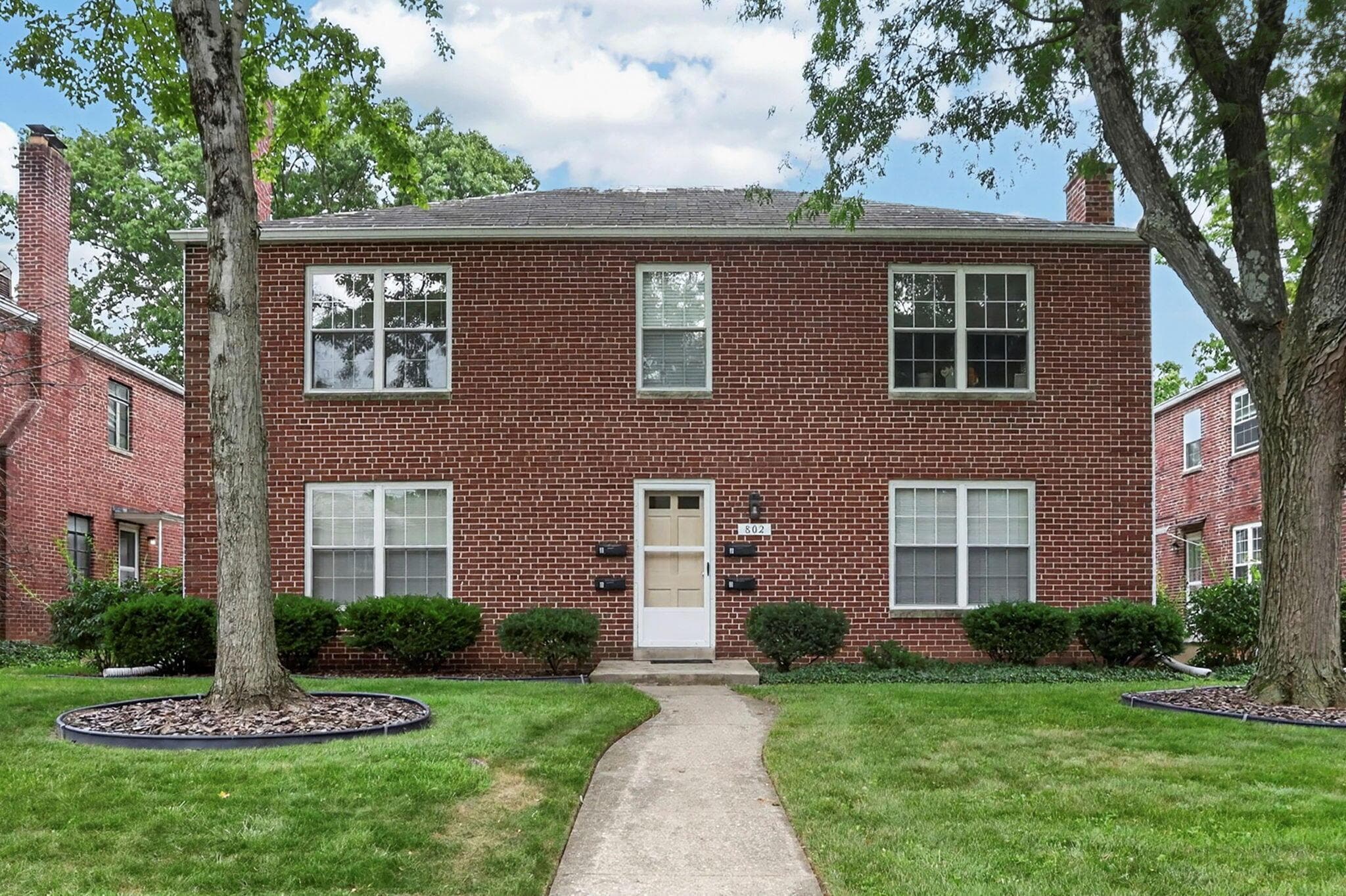 802 Kenwick Road — photo 1 of 58