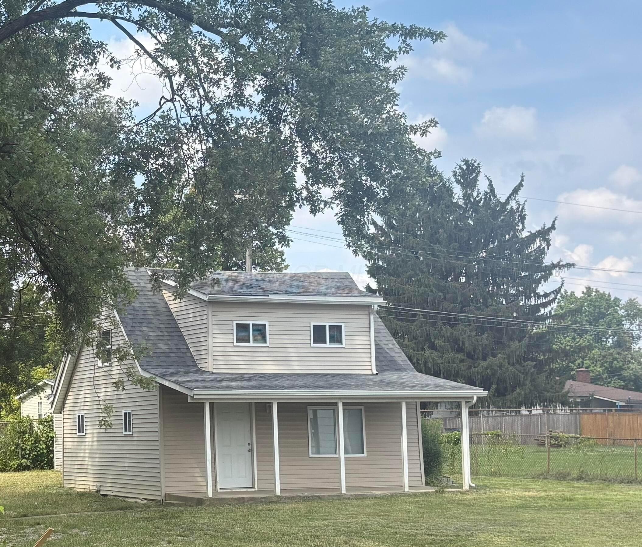 544 Cedarwood Road — photo 1 of 11