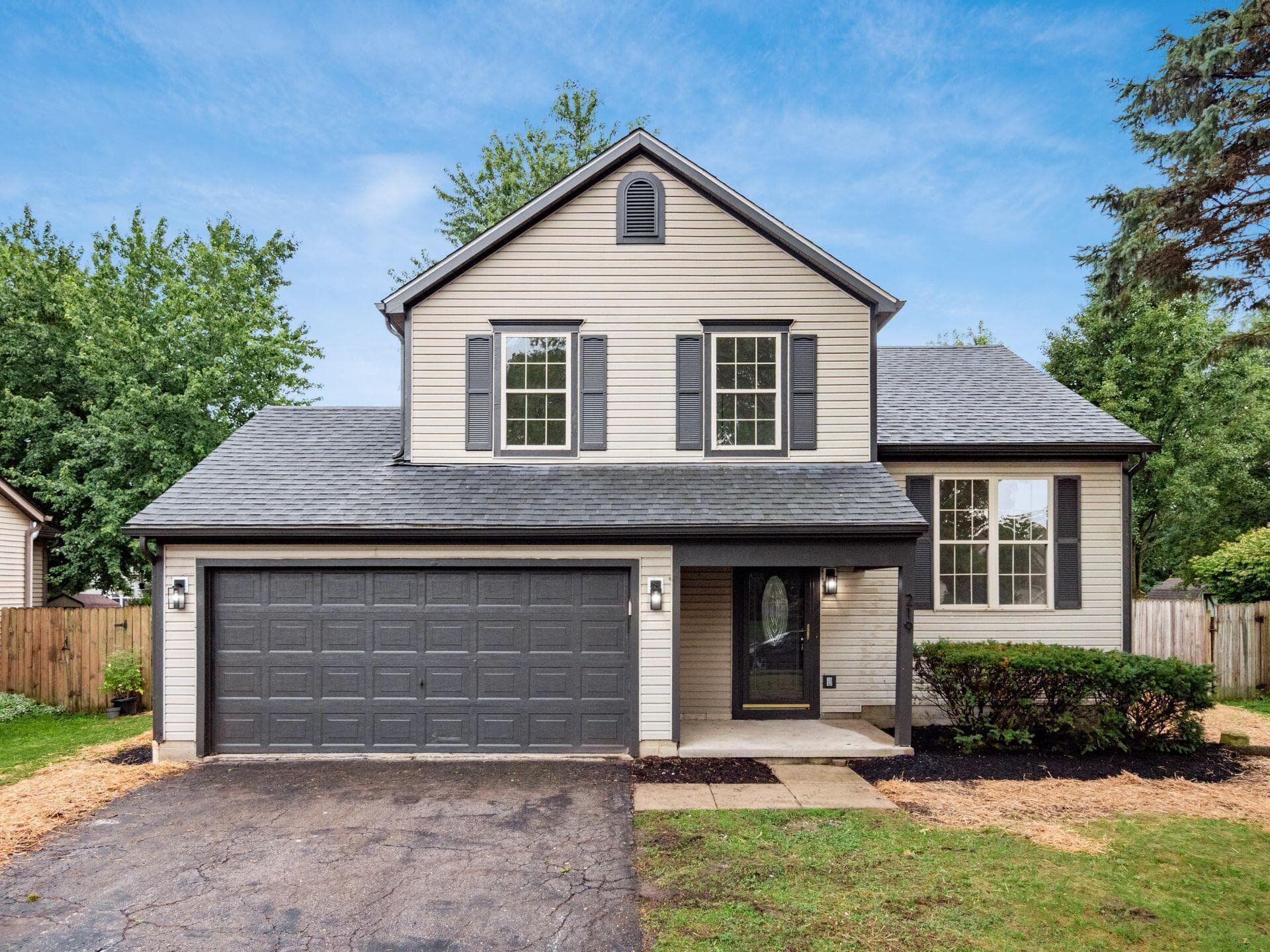 219 Pinoak Court — photo 1 of 30