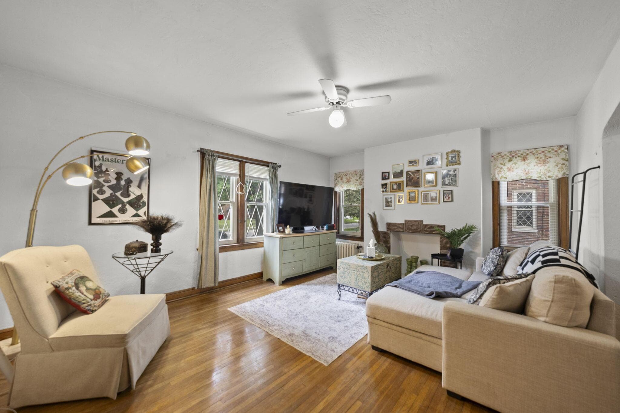 1766 King Avenue — photo 1 of 40