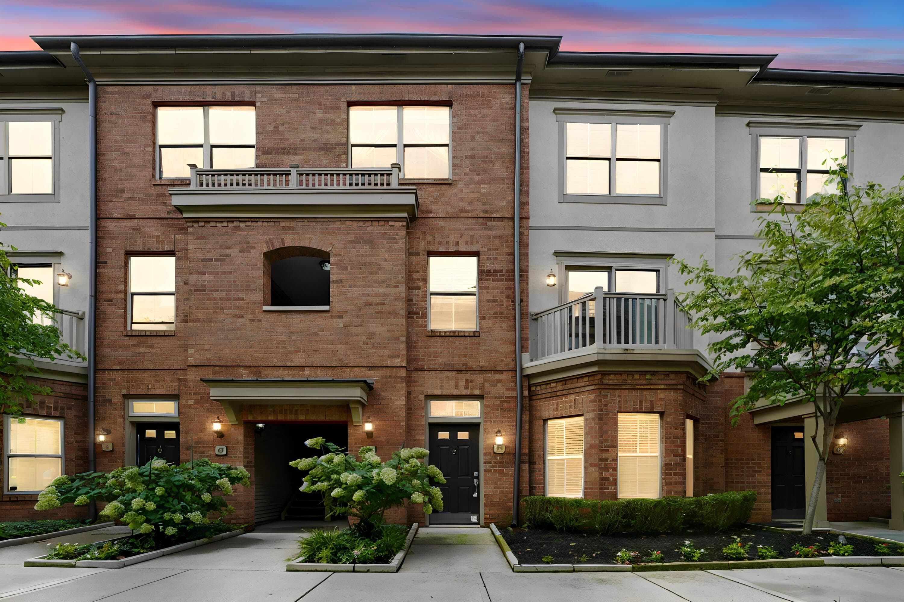 47 Victorian Gate Way — photo 1 of 36