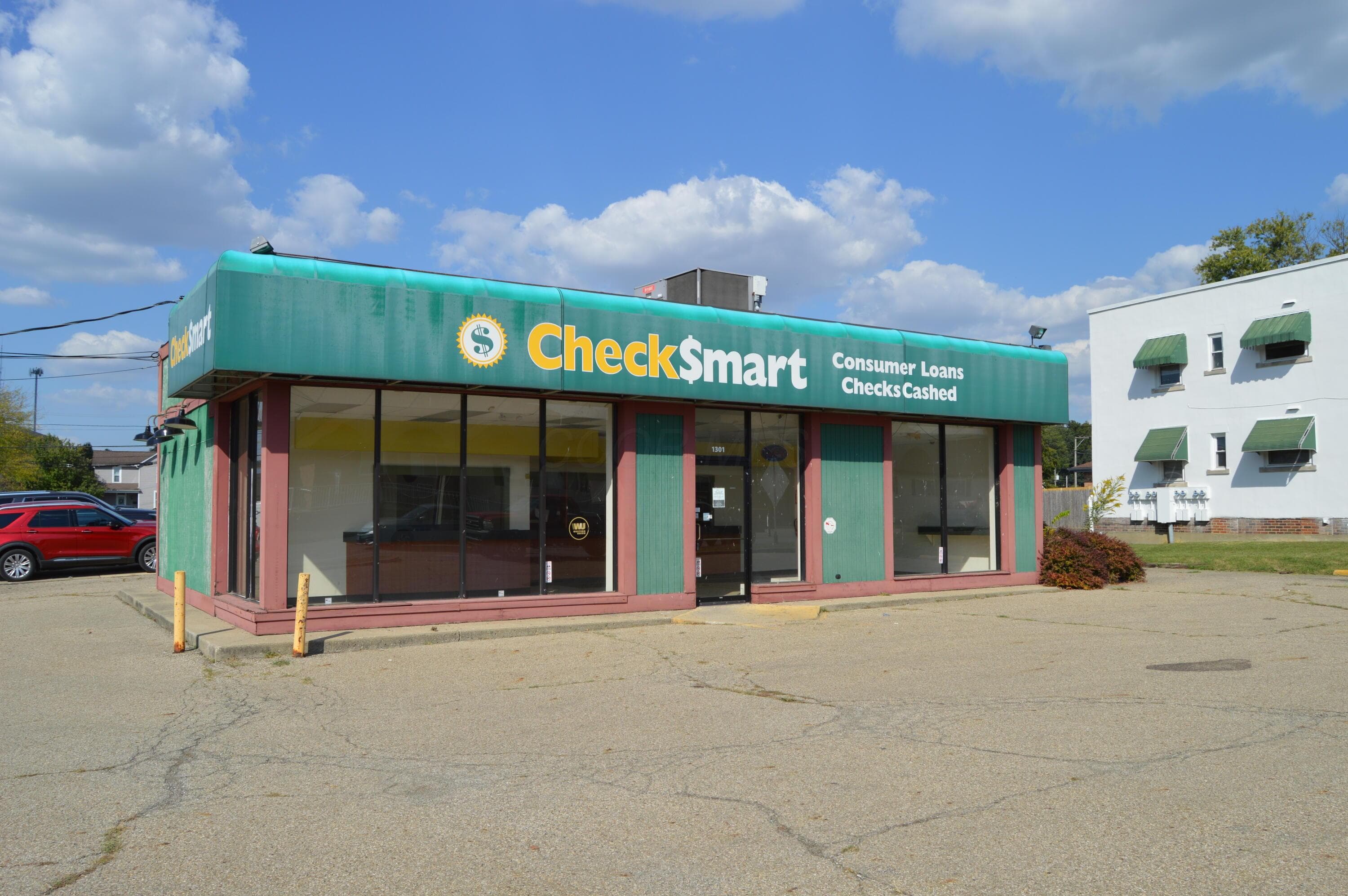 1301 Main Street — photo 1 of 17