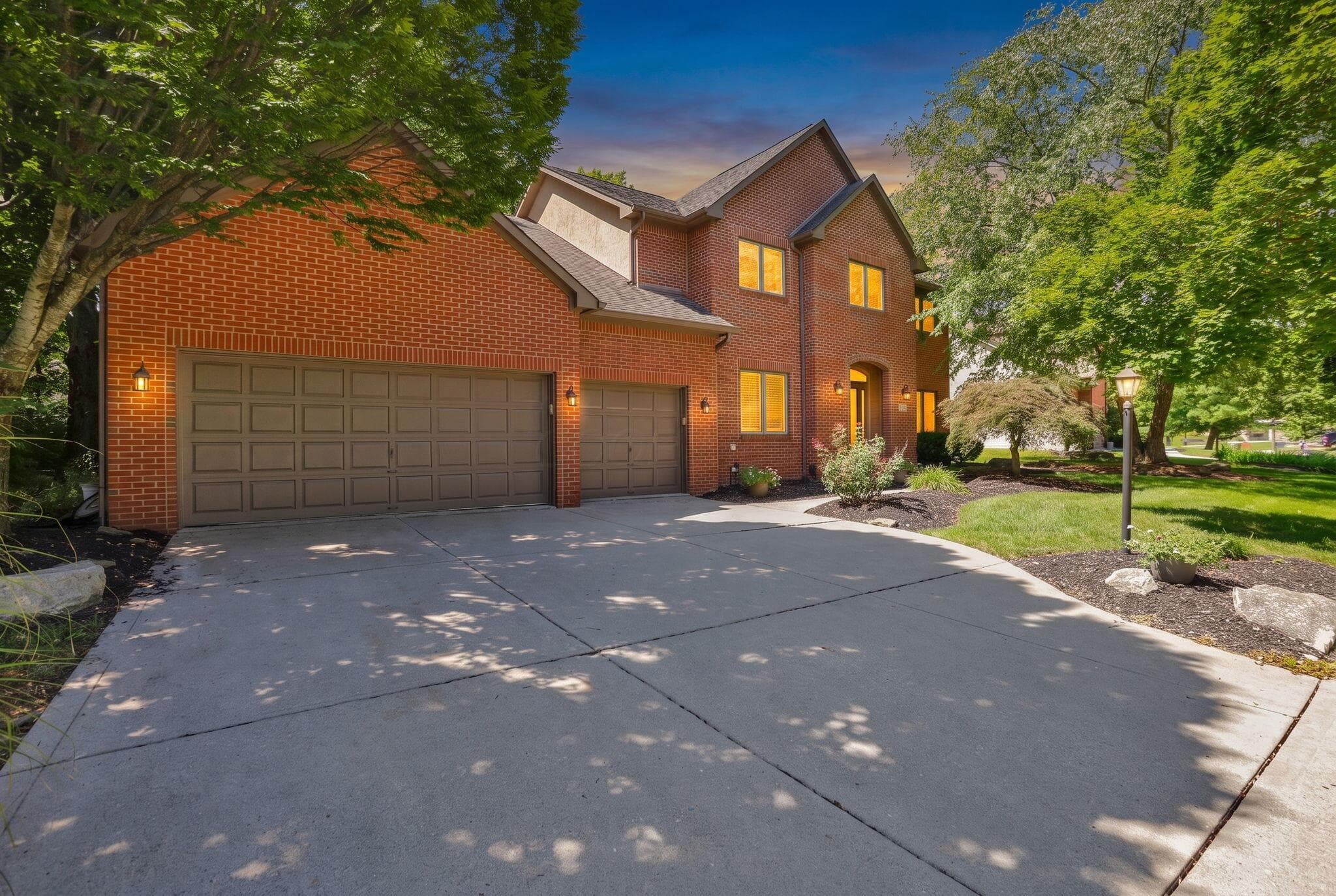 5205 Forest Run Drive — photo 1 of 65
