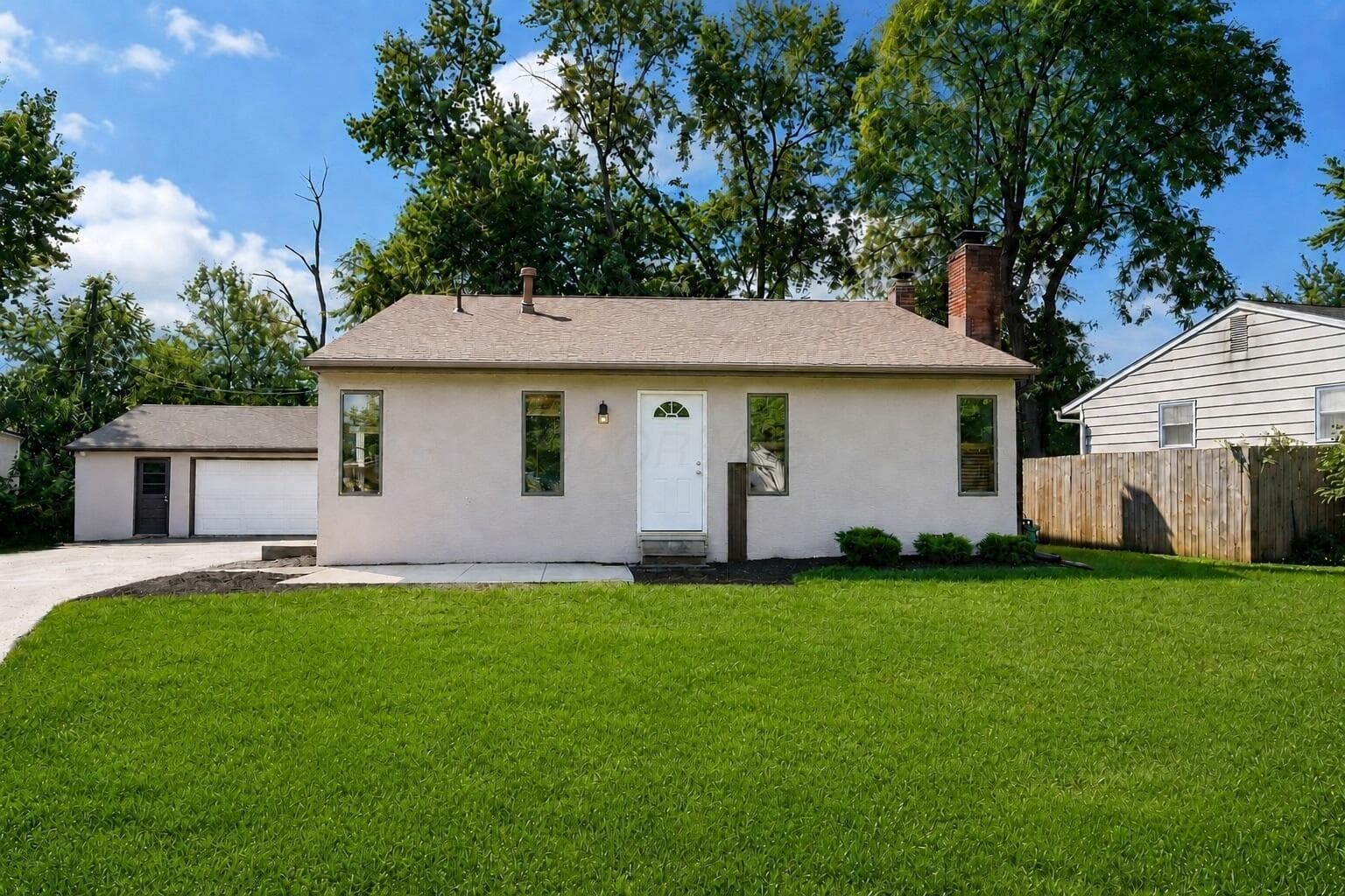2831 Louise Avenue — photo 1 of 48