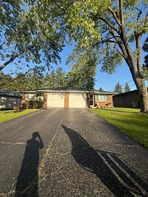 5028-5030 Heathmoor Drive