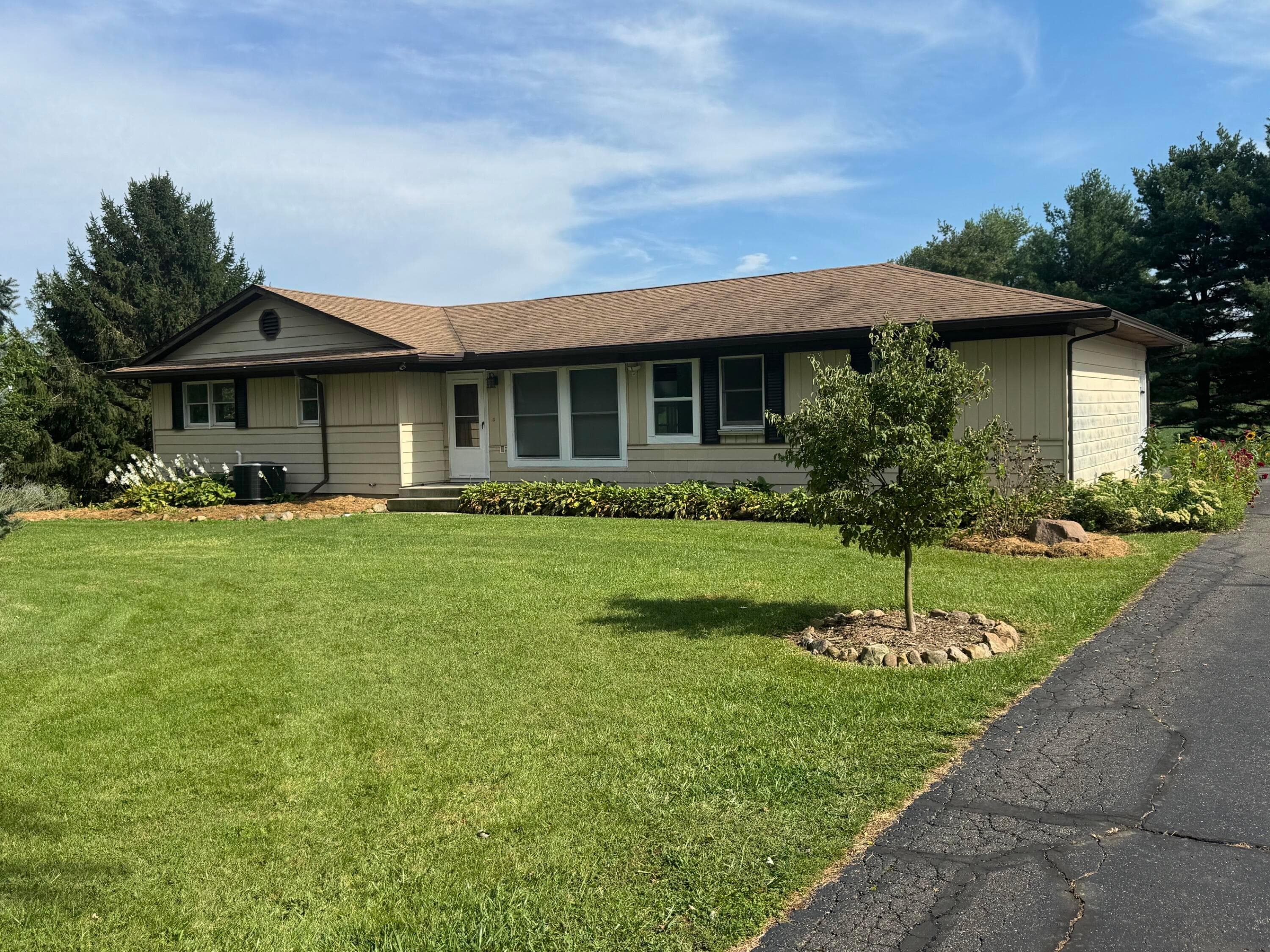8117 Johnstown Utica Road — photo 1 of 47