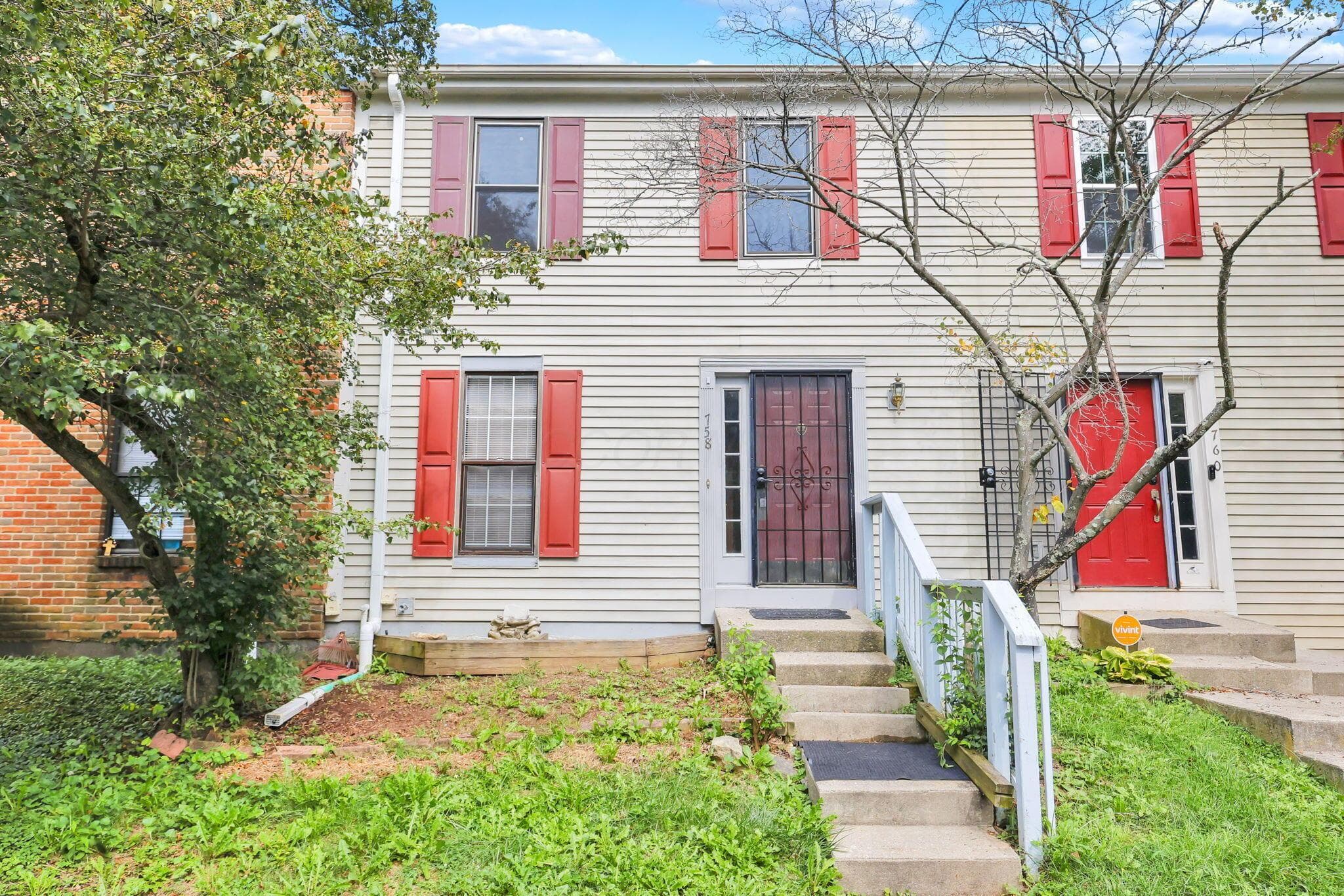 758 Crofton Circle — photo 1 of 26