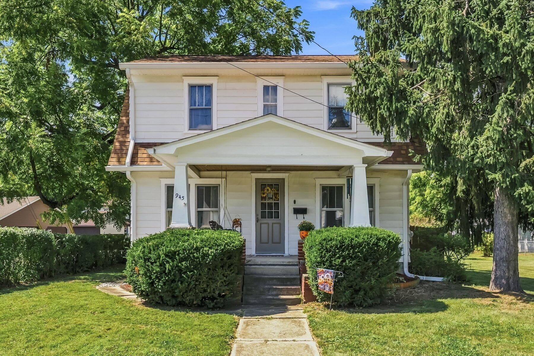 945 Uncapher Avenue — photo 1 of 29