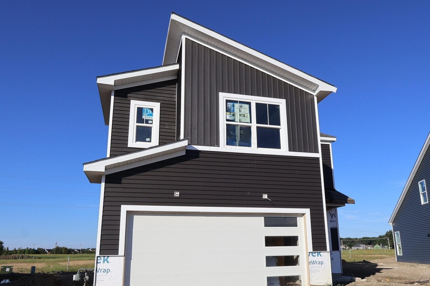 5888 Creekview Drive