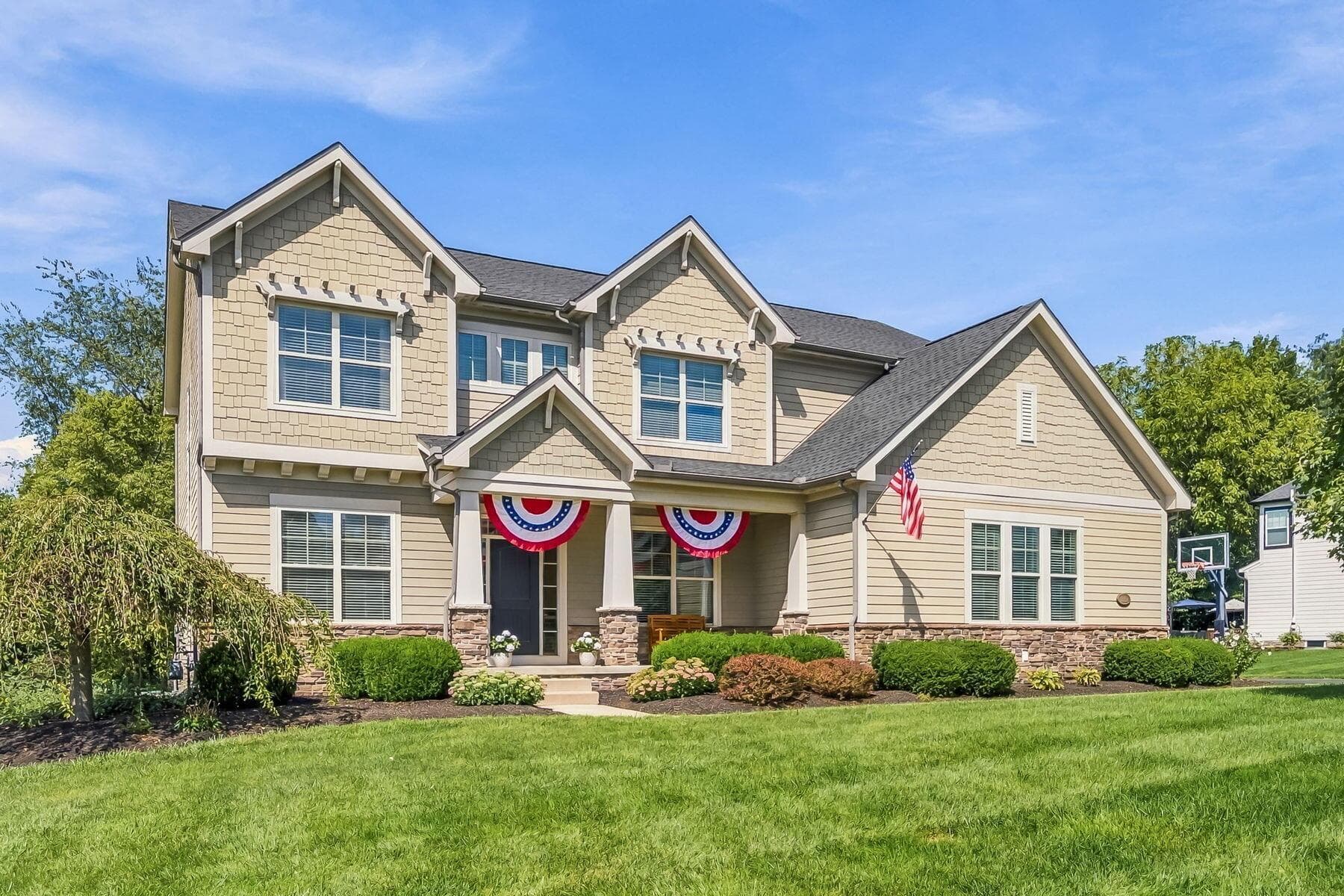 1002 Rambling Brook Way