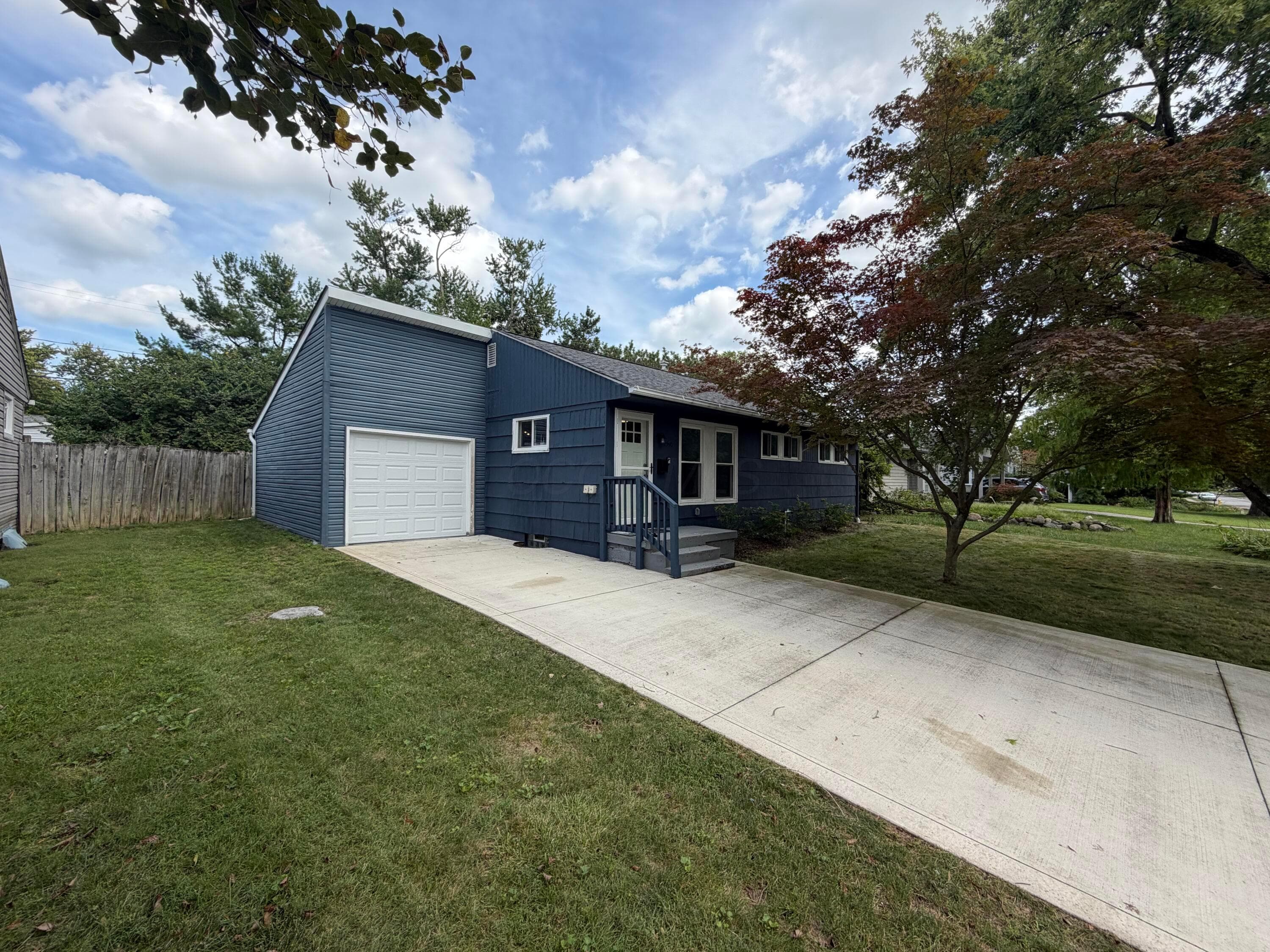 2590 Swansea Road — photo 1 of 17