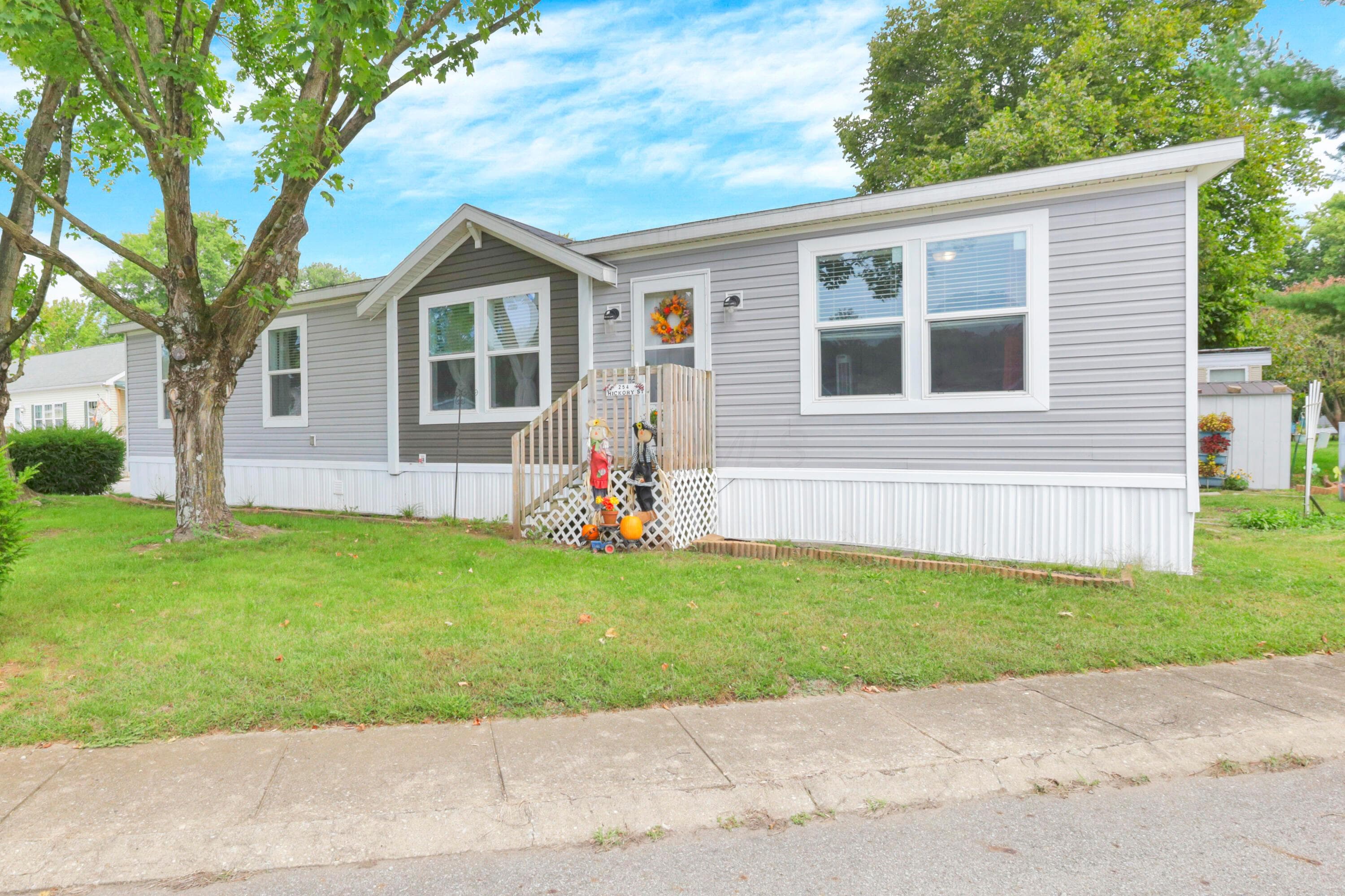 2445 Columbus Lancaster Road