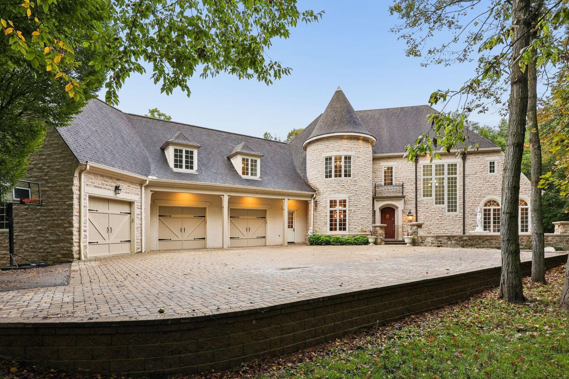 430 Trillium Drive