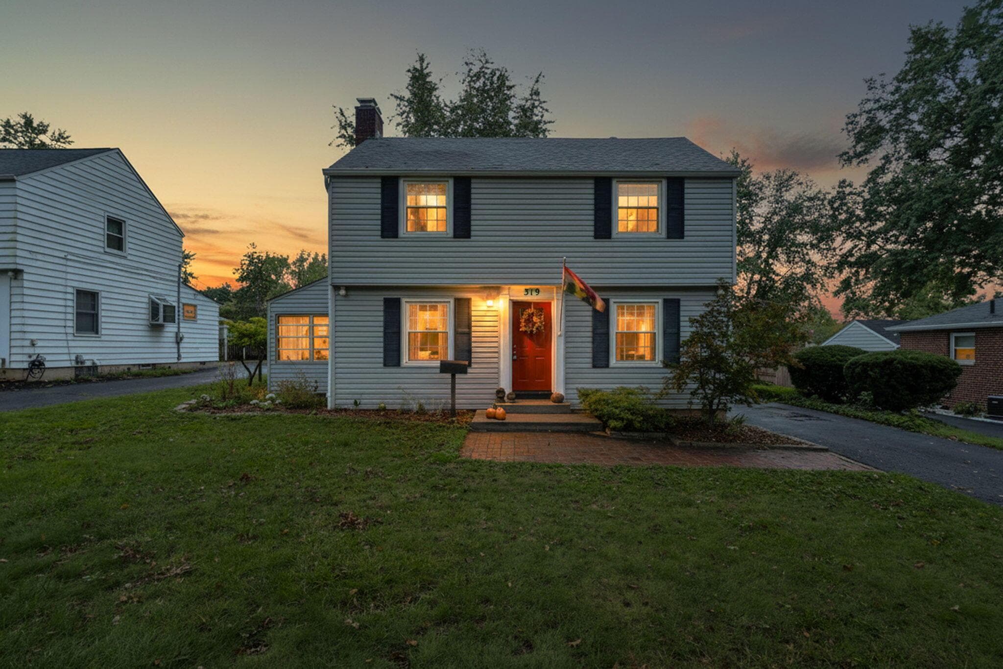 319 Canyon Drive — photo 1 of 62