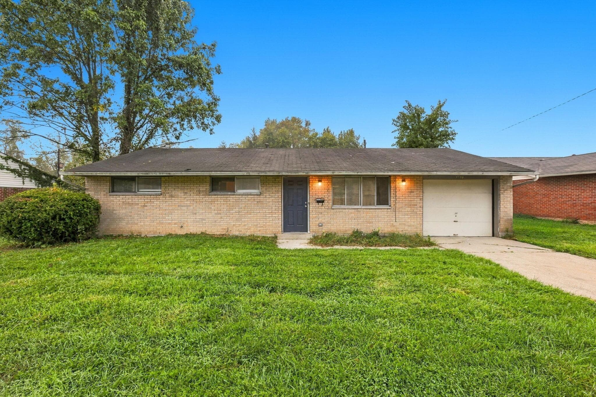 3596 Dublin Granville Road — photo 1 of 47