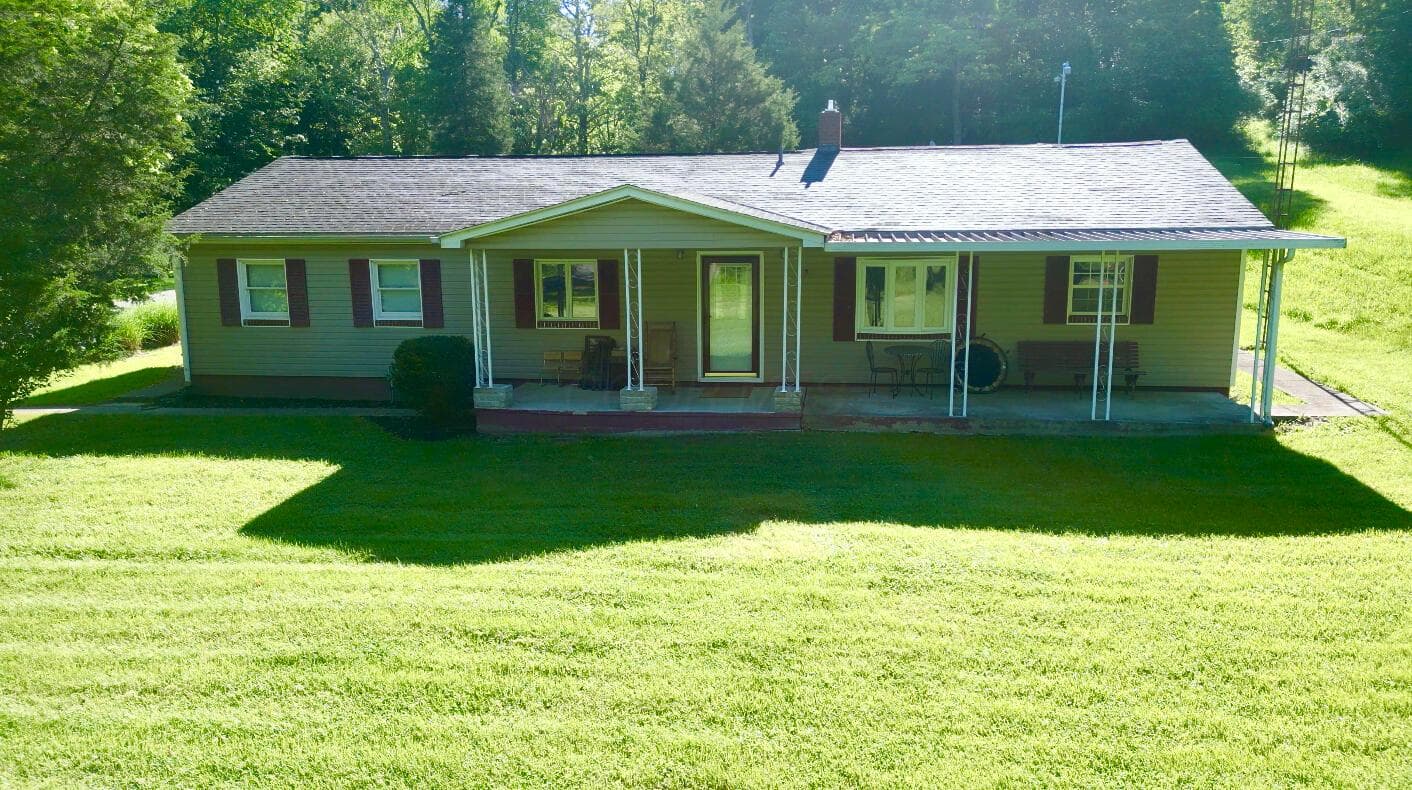 3580 US Highway 23 — photo 1 of 28