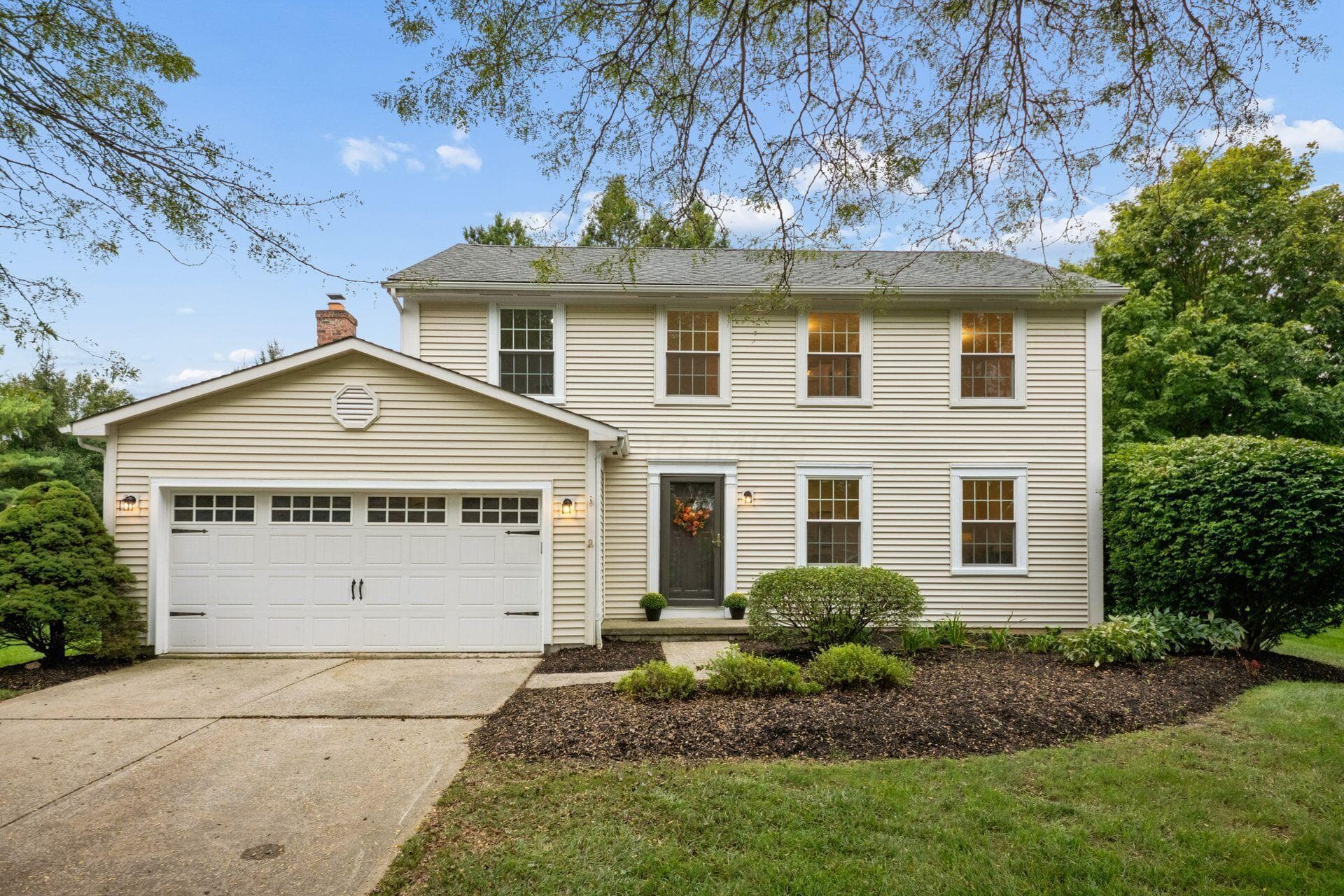 5925 Muncie Court