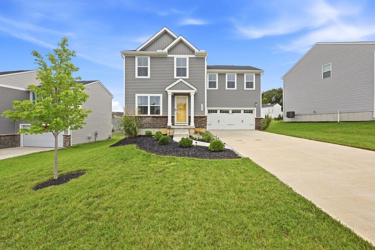 5009 Brooklet Way — photo 1 of 33