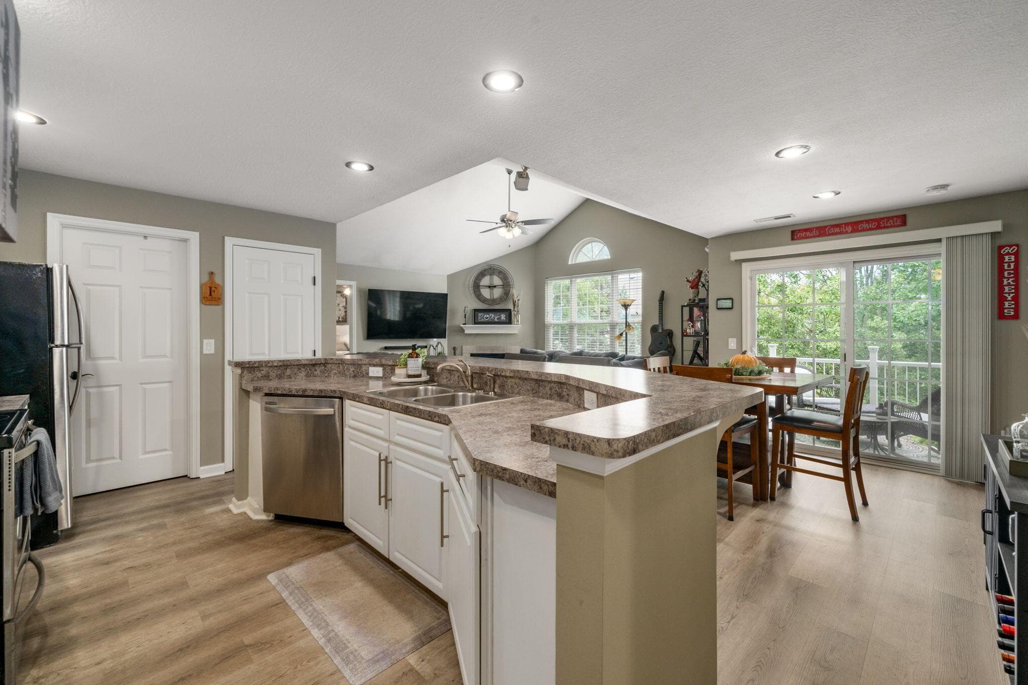 5656 Tuttle Mews Way — photo 1 of 38