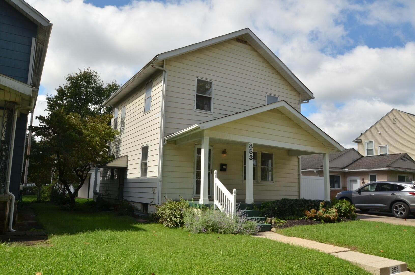 853 Oxley Road