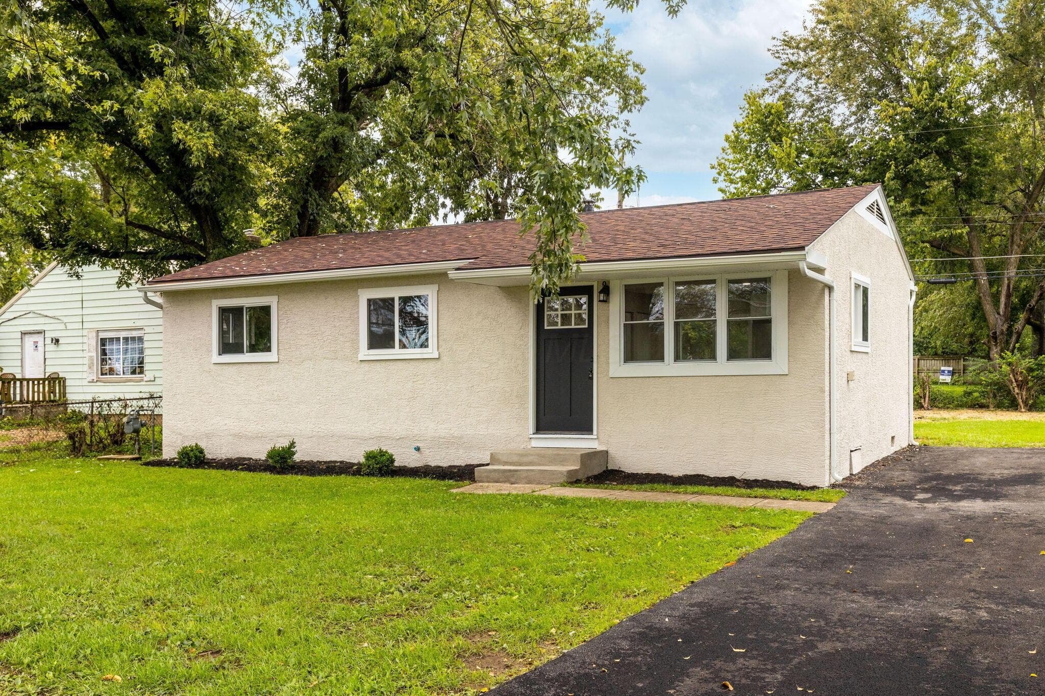1276 Augmont Avenue — photo 1 of 23