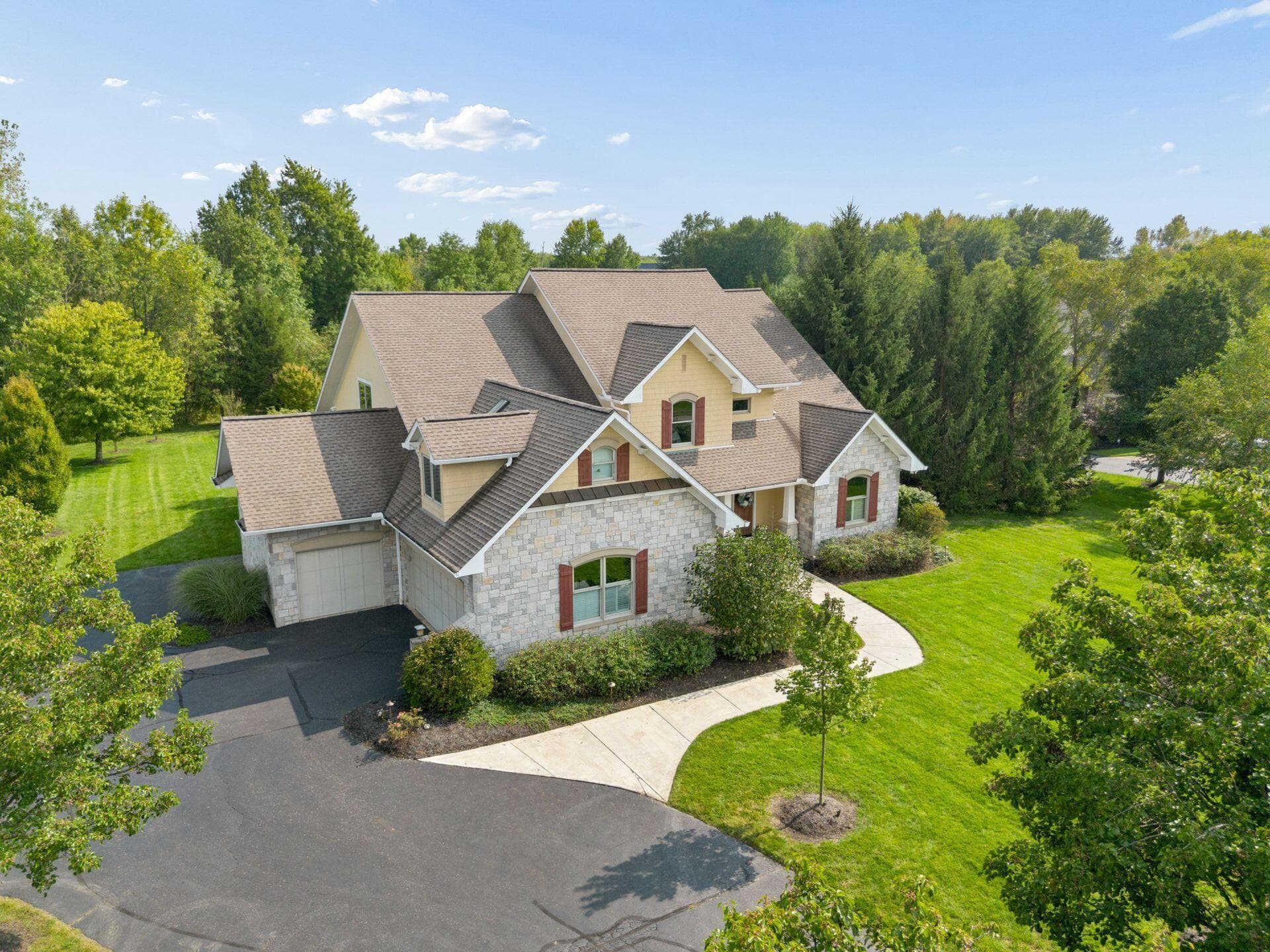 8217 Creek Hollow Road — photo 1 of 107