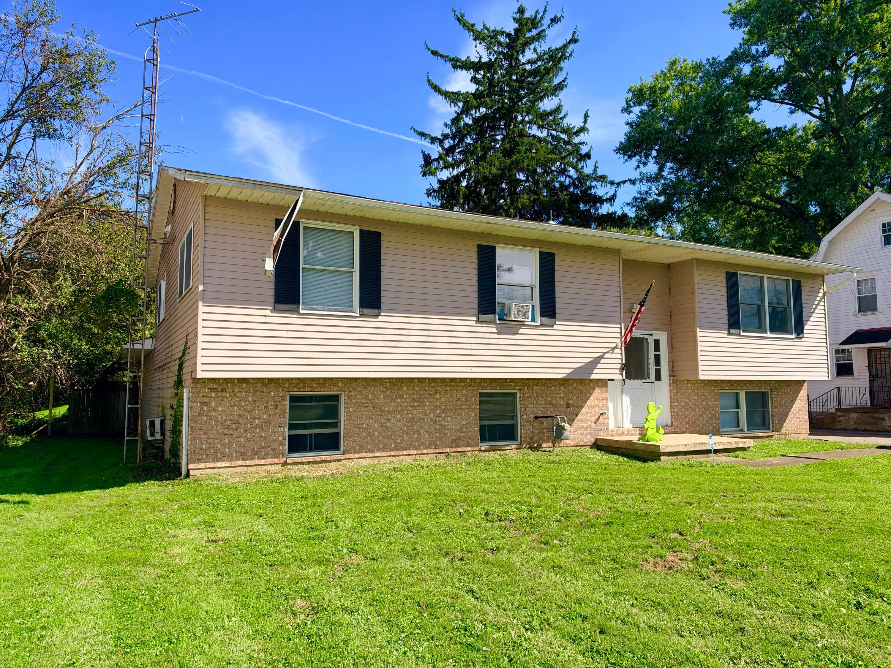 988 Mount Vernon Road