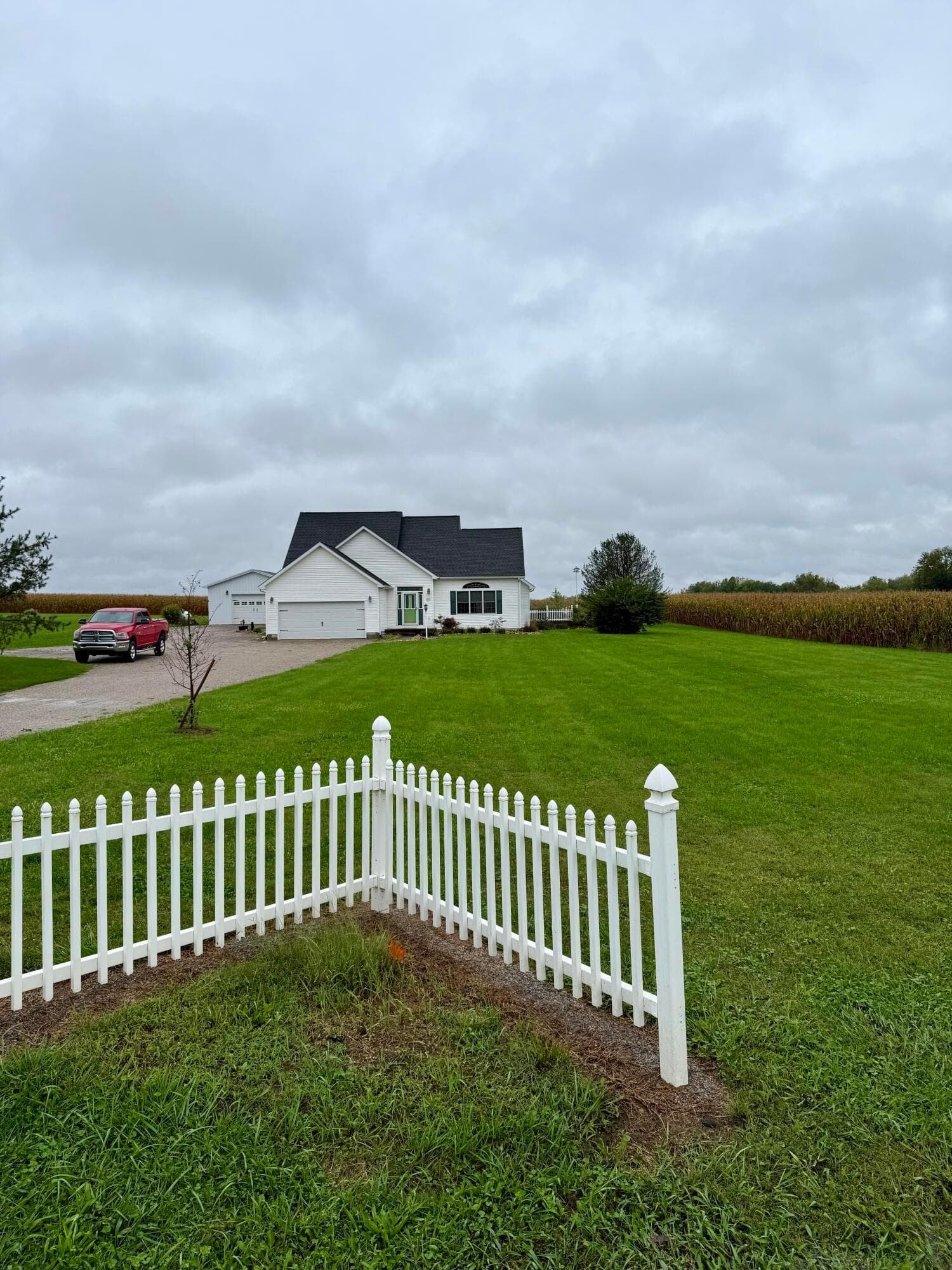 26433 Kingston Pike — photo 1 of 5