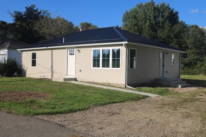 6 Yoakum Drive — photo 1 of 14