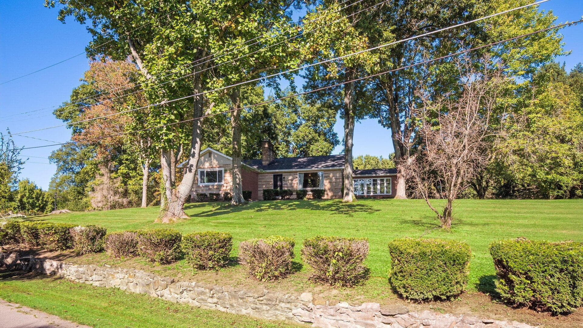 850 Wildwood Circle — photo 1 of 39
