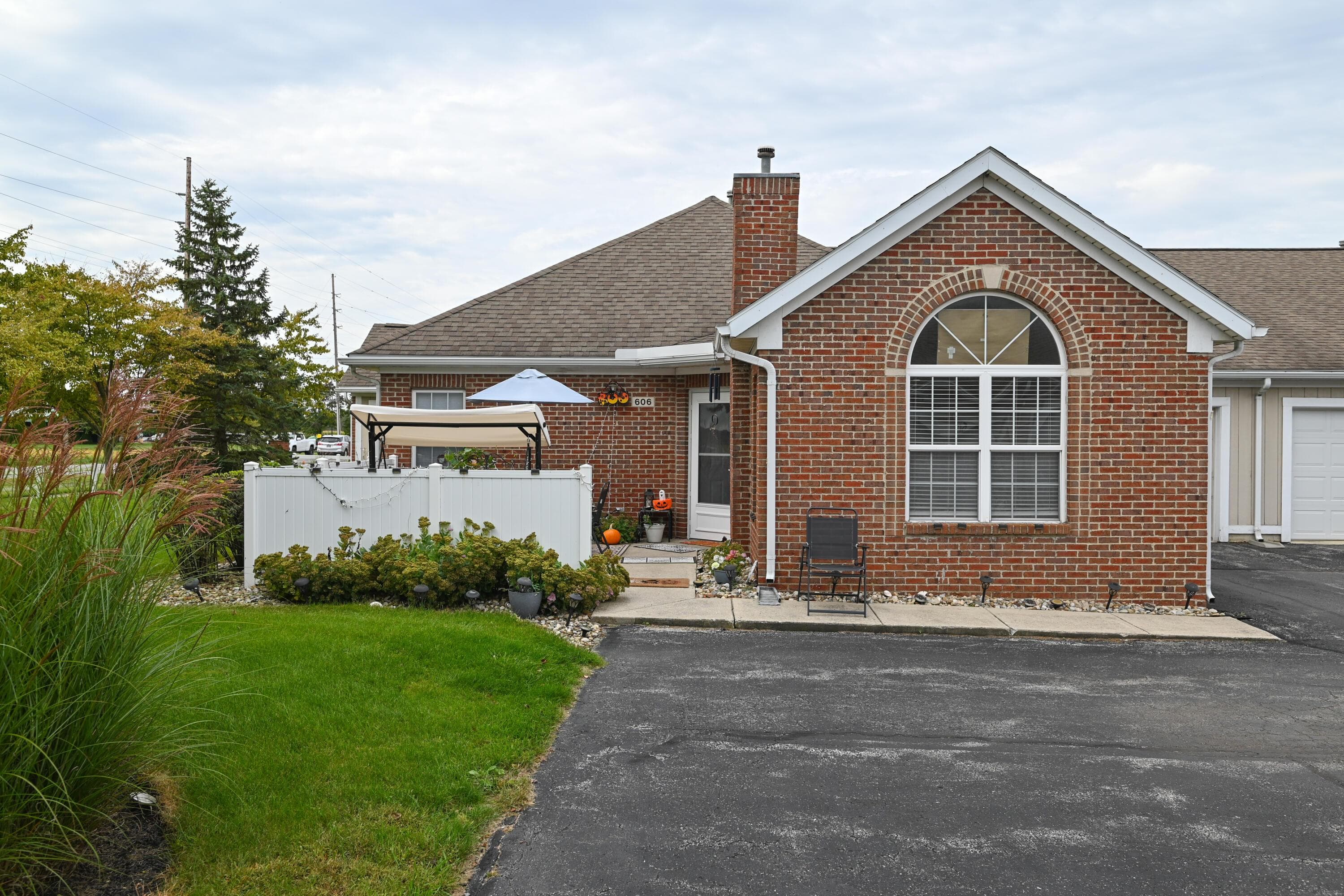 606 Hampton Woods Drive