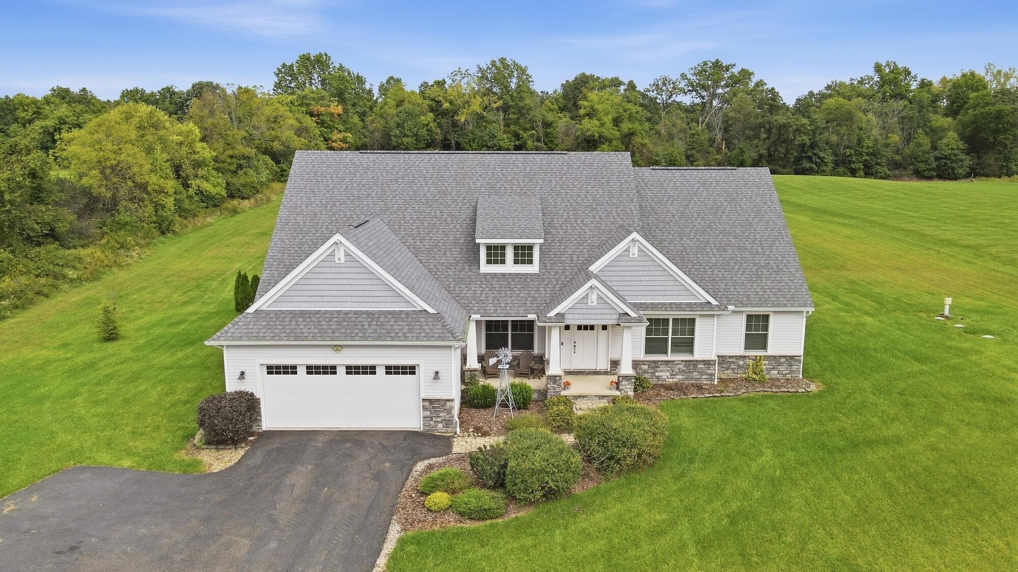 5193 Township Road 211