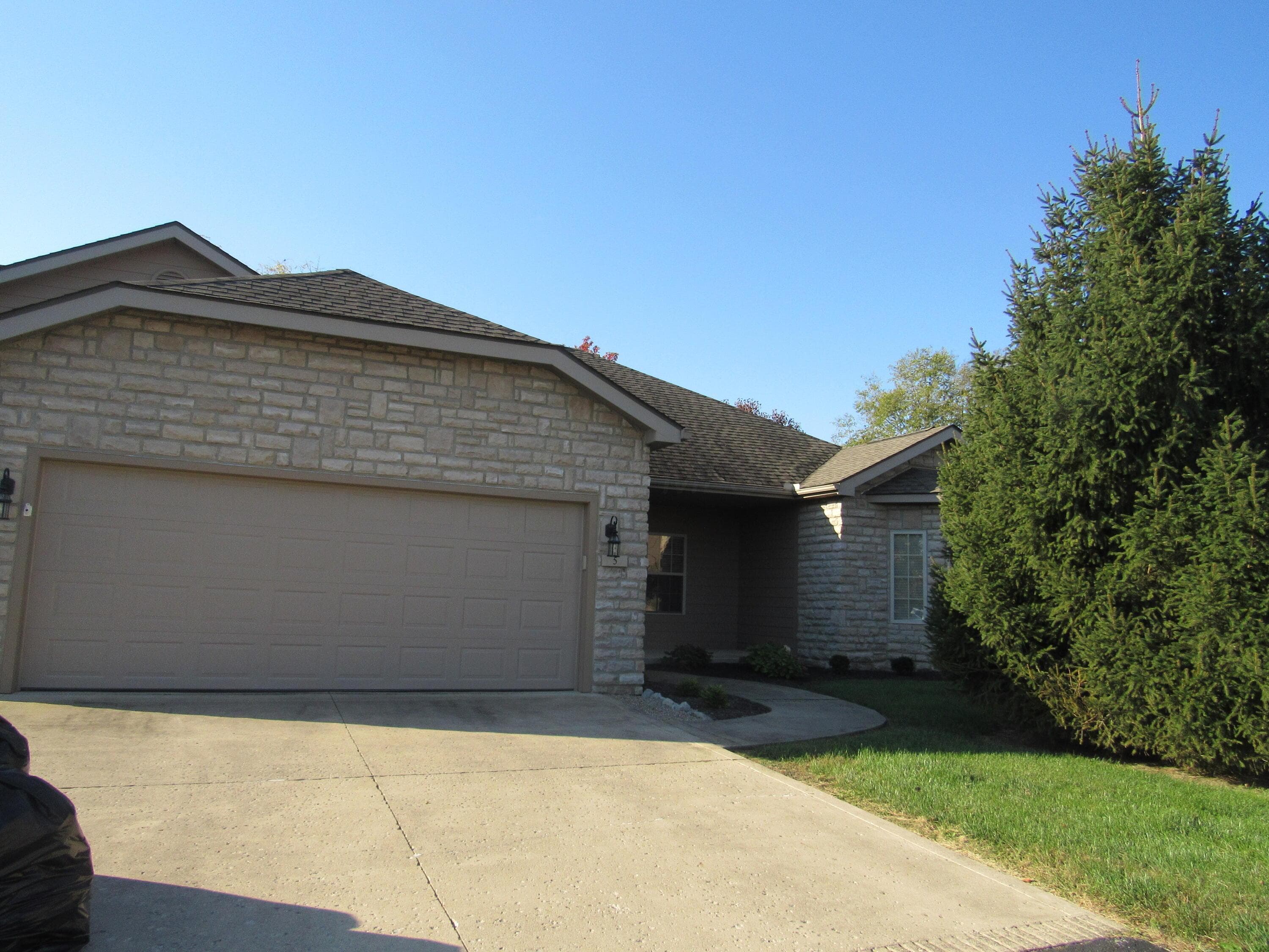 5 Claire Court — photo 1 of 23