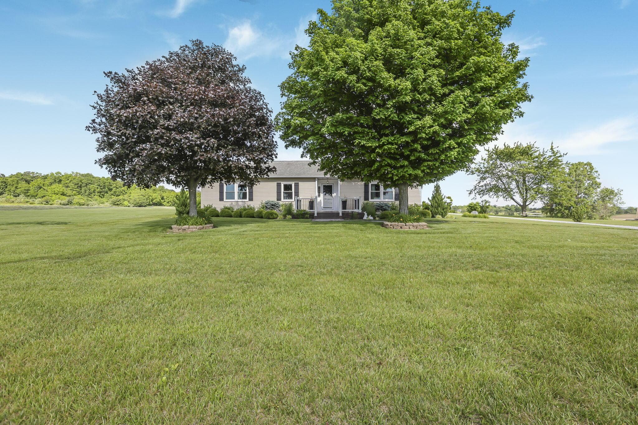 560 Urbana Lisbon Road — photo 1 of 49
