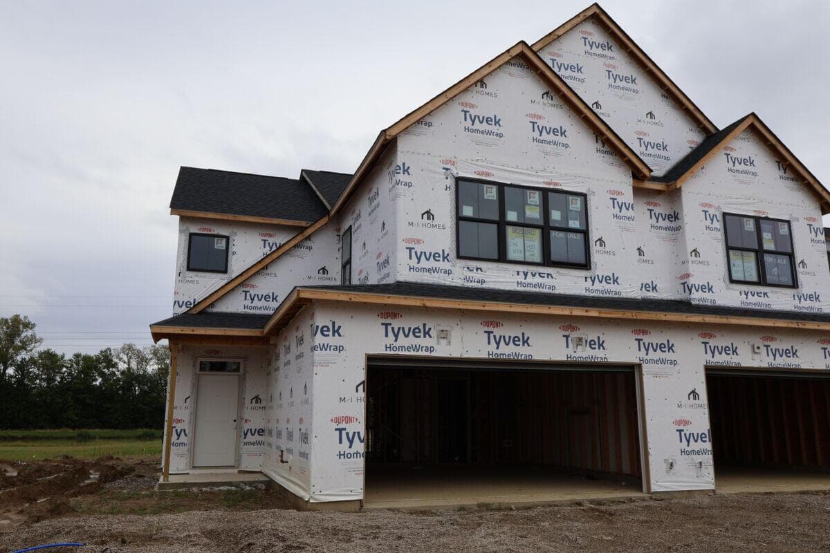 5789 Dutch Lane — photo 1 of 13
