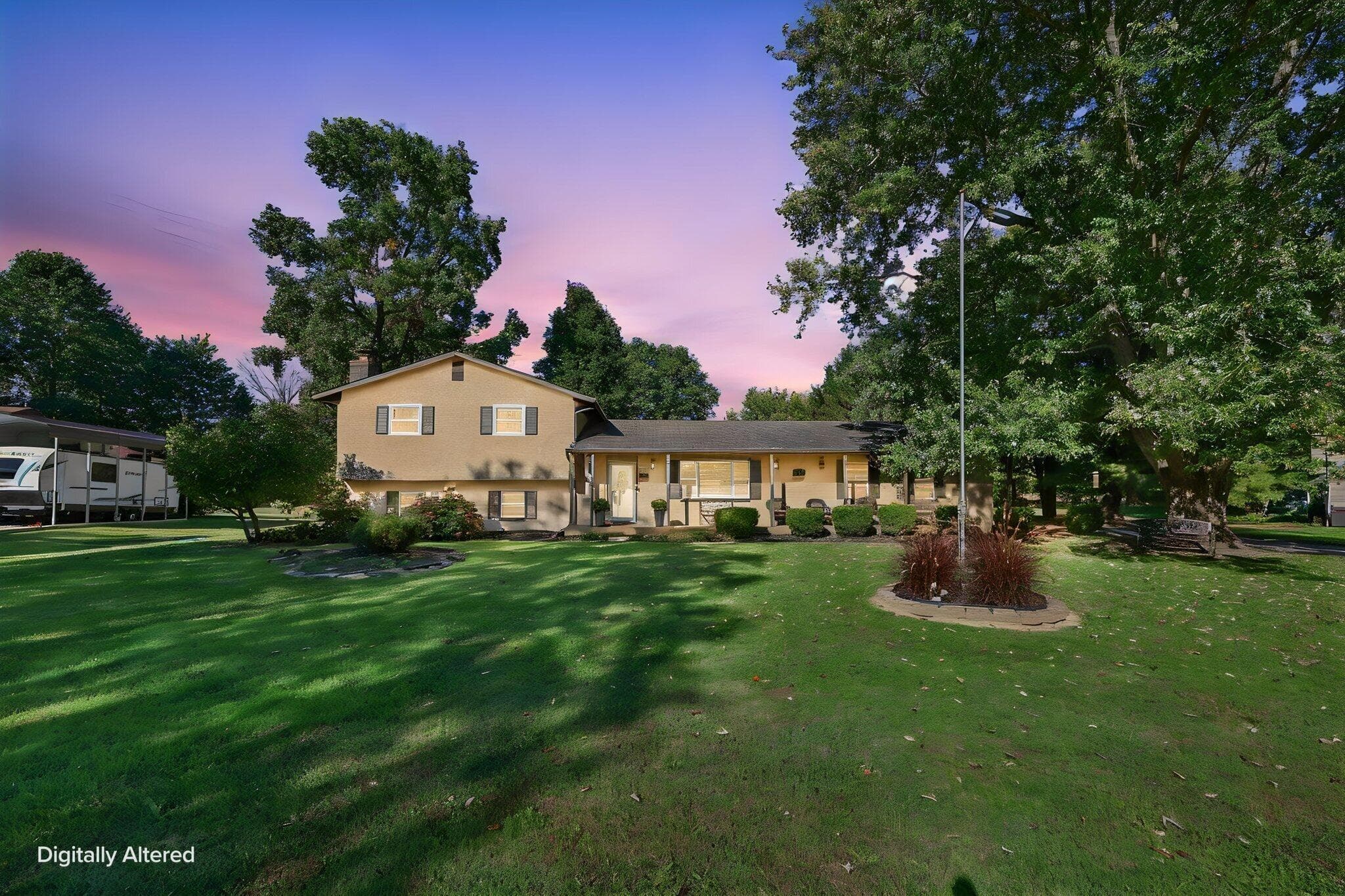 11679 Woodbridge Lane