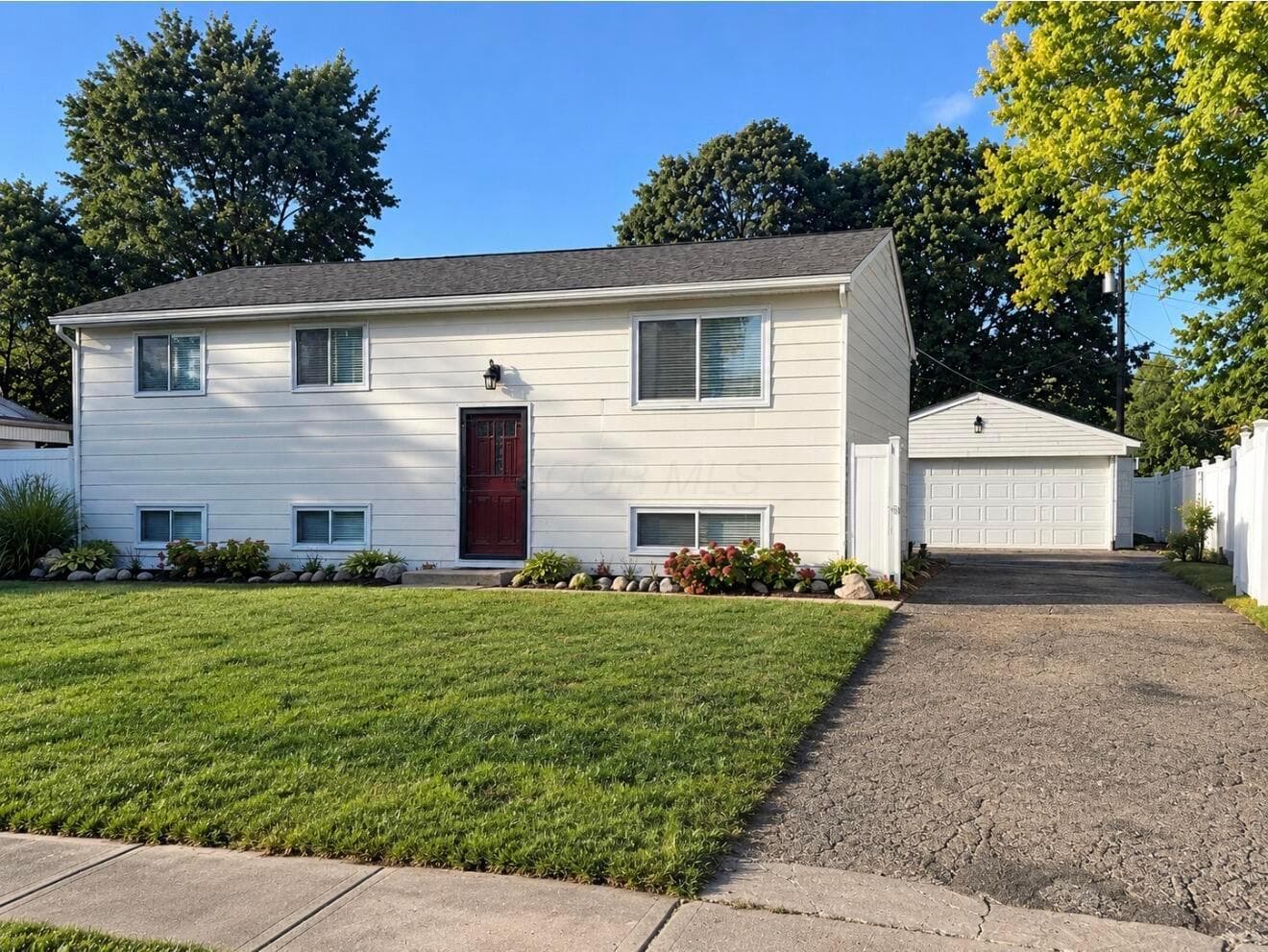 5236 Refugee Road