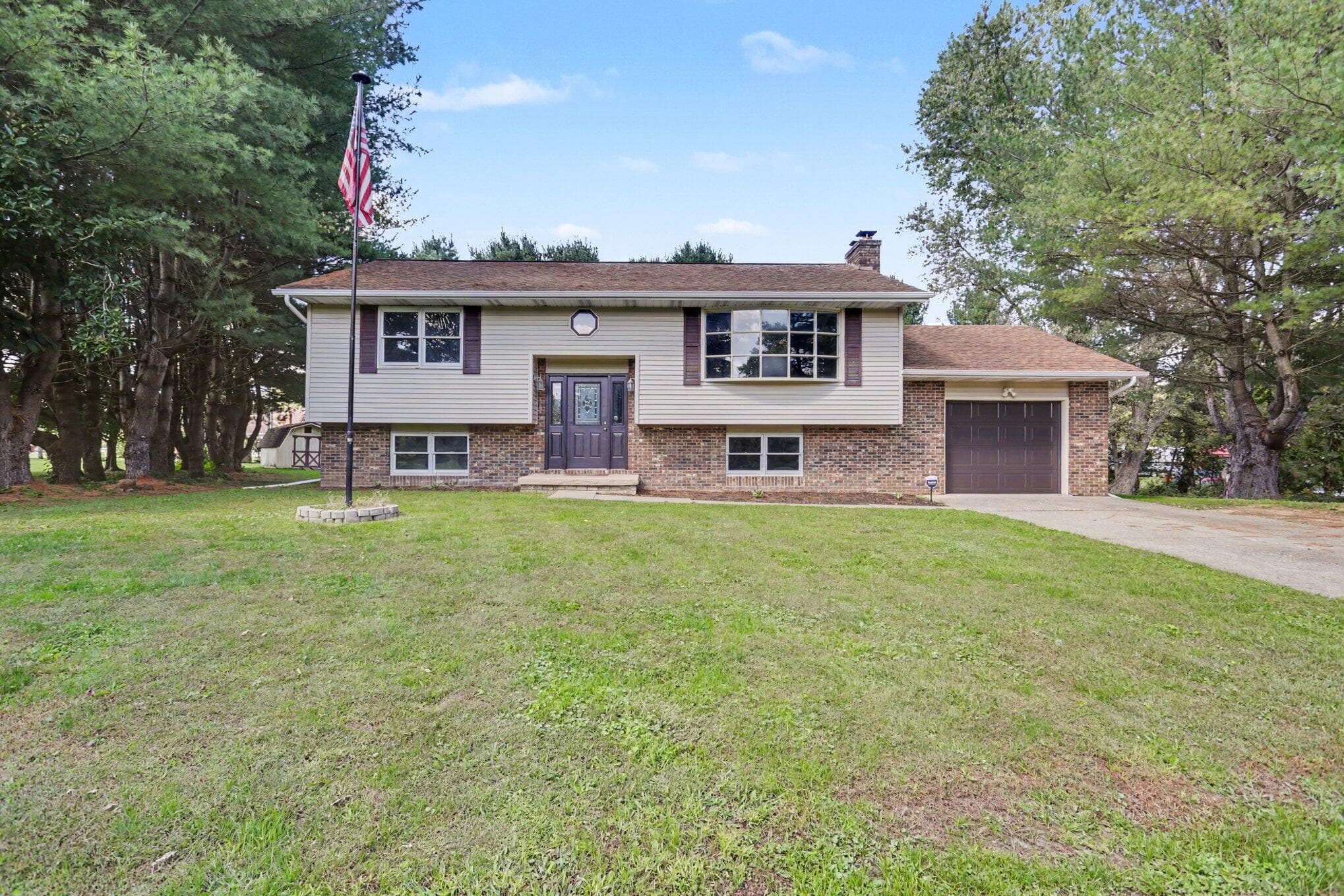 11795 James Drive — photo 1 of 16