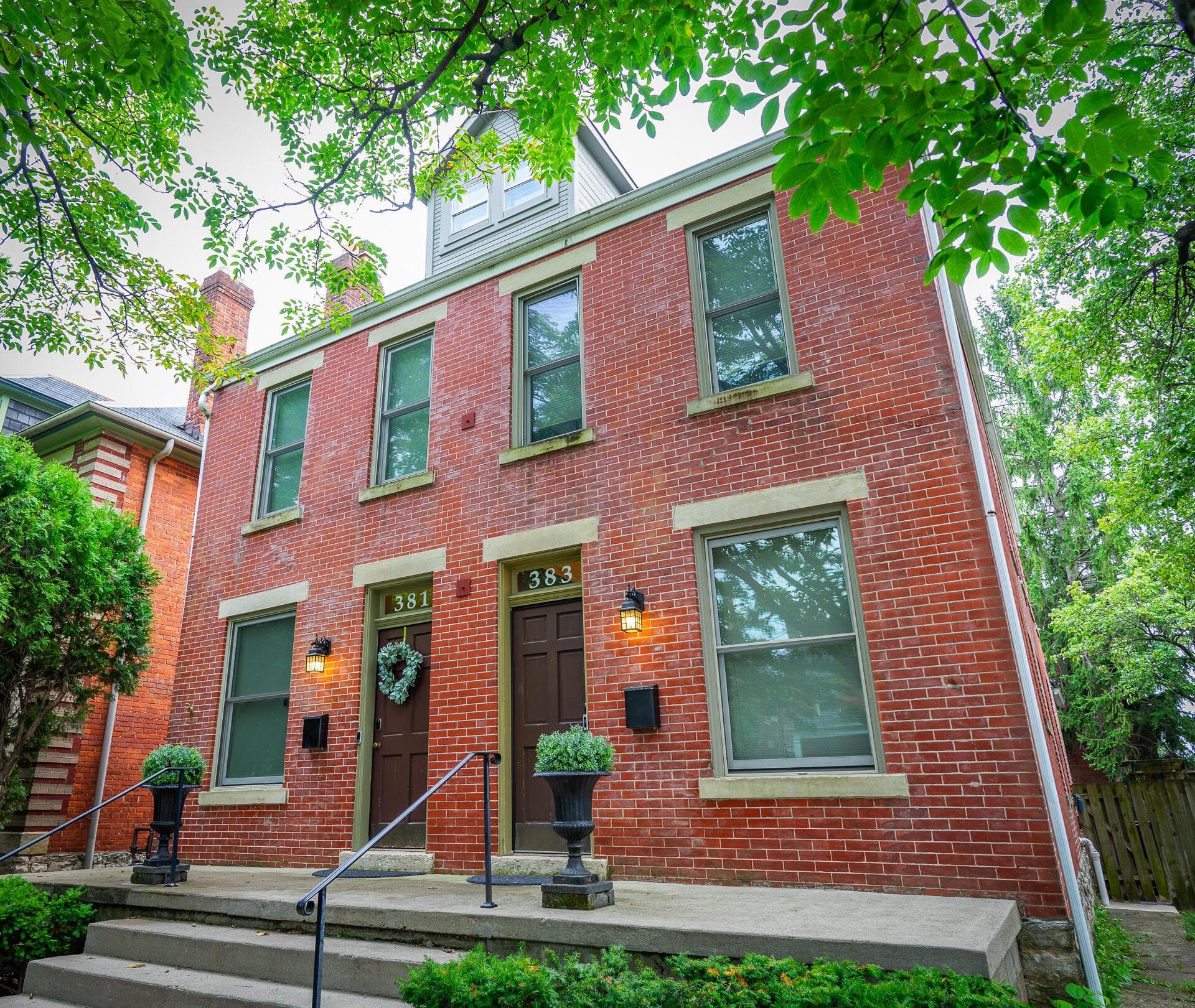 383 Hubbard Avenue