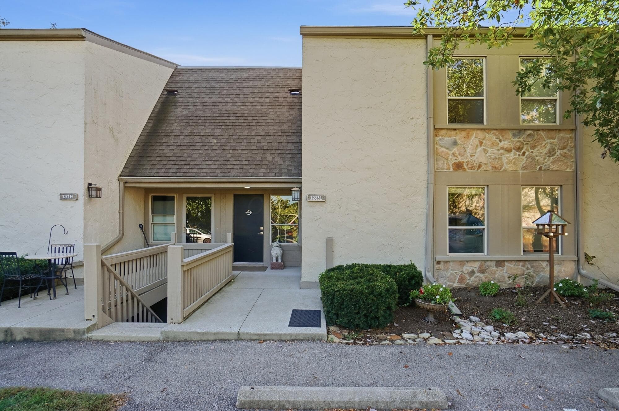 1321 Lake Shore Drive